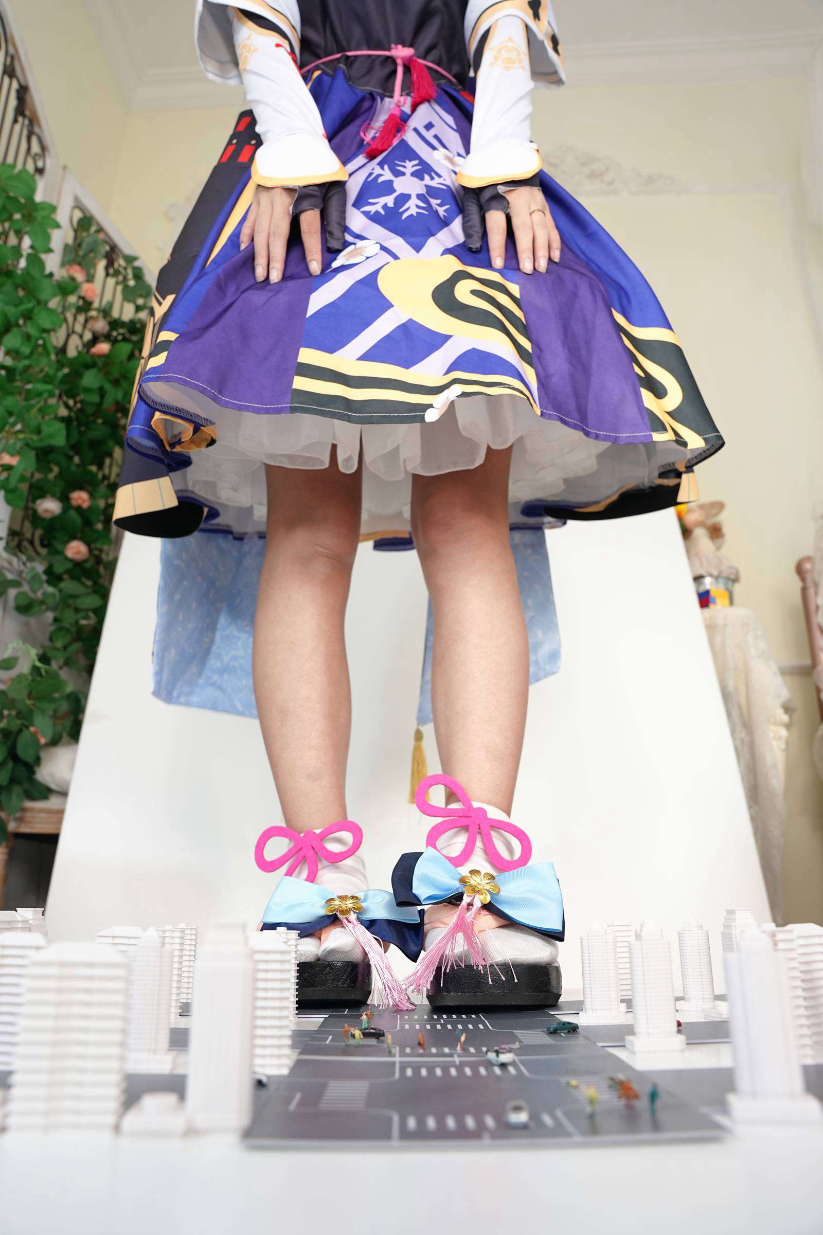 图片[10]-[觅芙少女]NO.092 娜娜-cos神里凌华 巨人踩踏[204P] – 速更版-美库