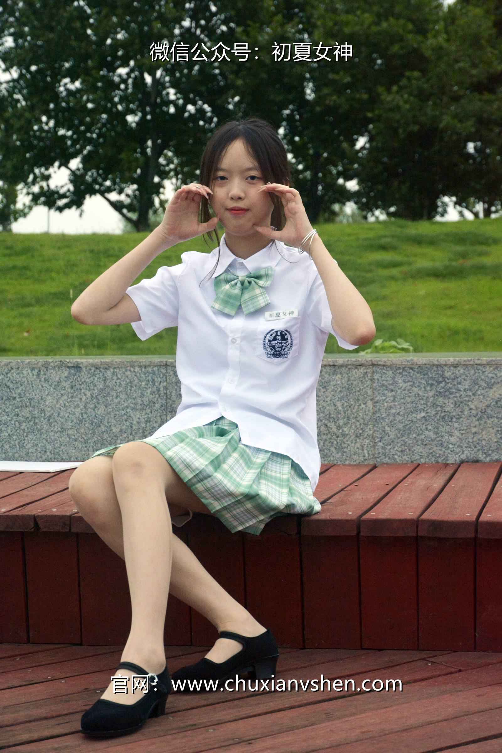 图片[44]-初夏女神 NO.074 情情 绿色JK套[72P] – 速更版-美库