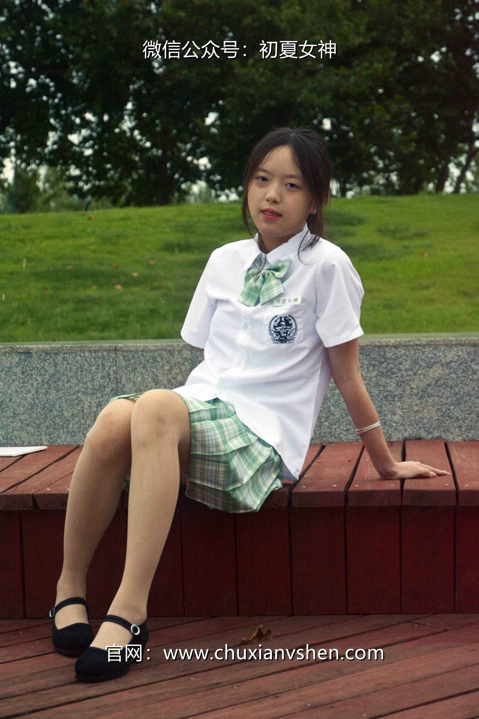 图片[49]-初夏女神 NO.074 情情 绿色JK套[72P] – 速更版-美库