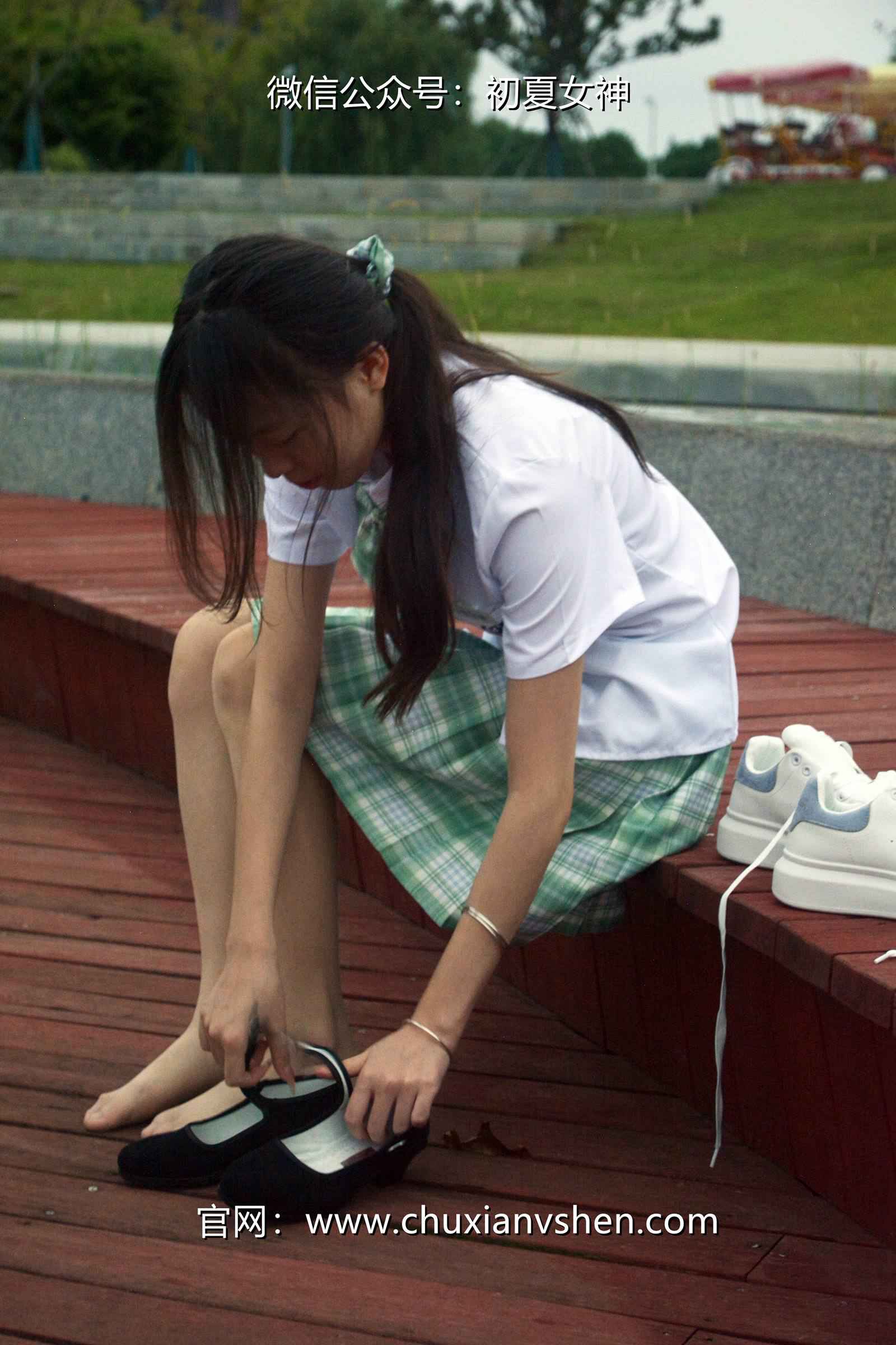 图片[51]-初夏女神 NO.074 情情 绿色JK套[72P] – 速更版-美库