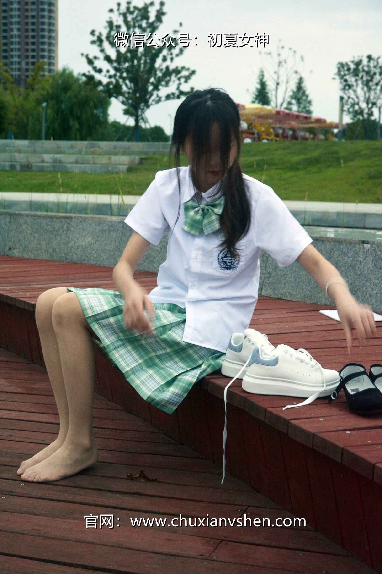 图片[52]-初夏女神 NO.074 情情 绿色JK套[72P] – 速更版-美库