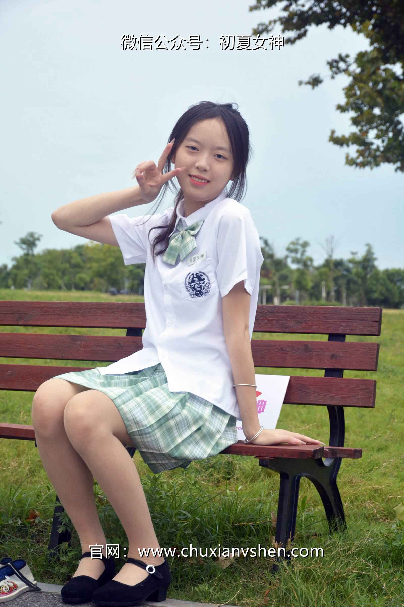 图片[73]-初夏女神 NO.074 情情 绿色JK套[72P] – 速更版-美库