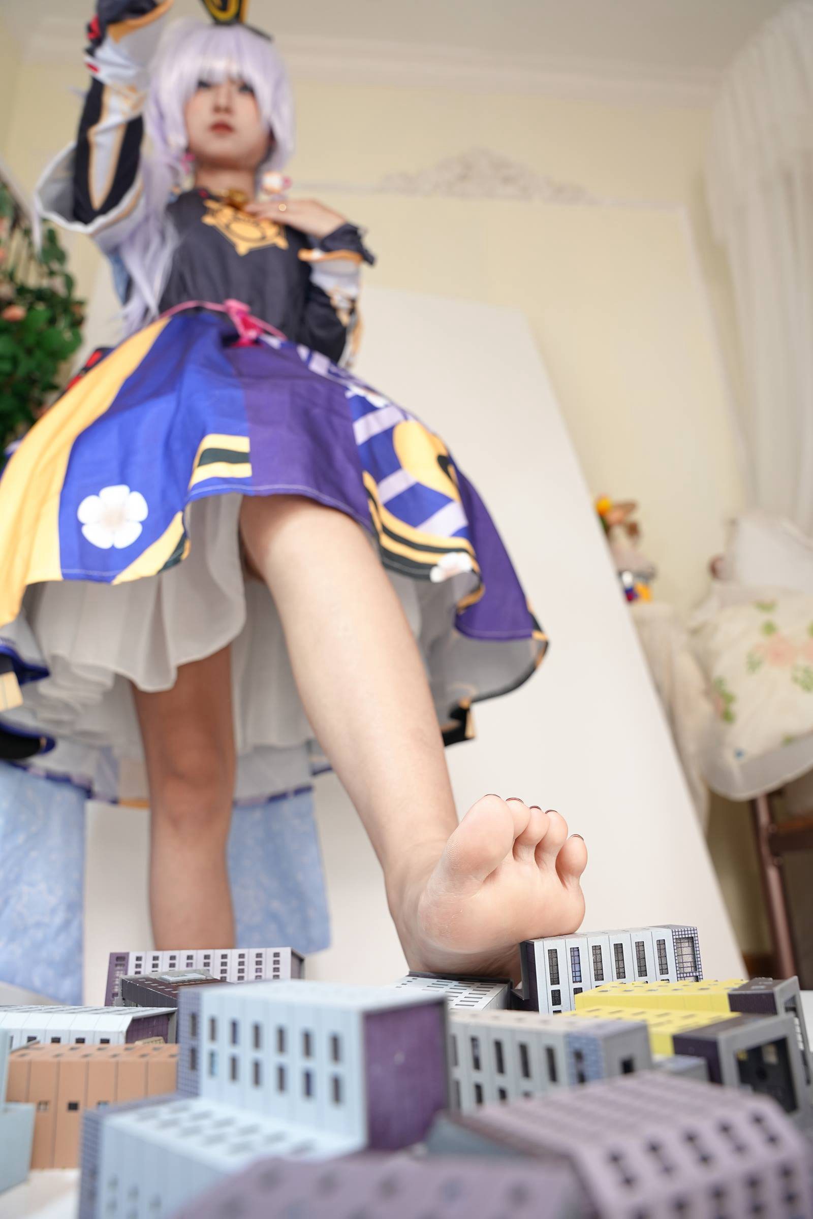 图片[105]-[觅芙少女]NO.092 娜娜-cos神里凌华 巨人踩踏[204P] – 速更版-美库