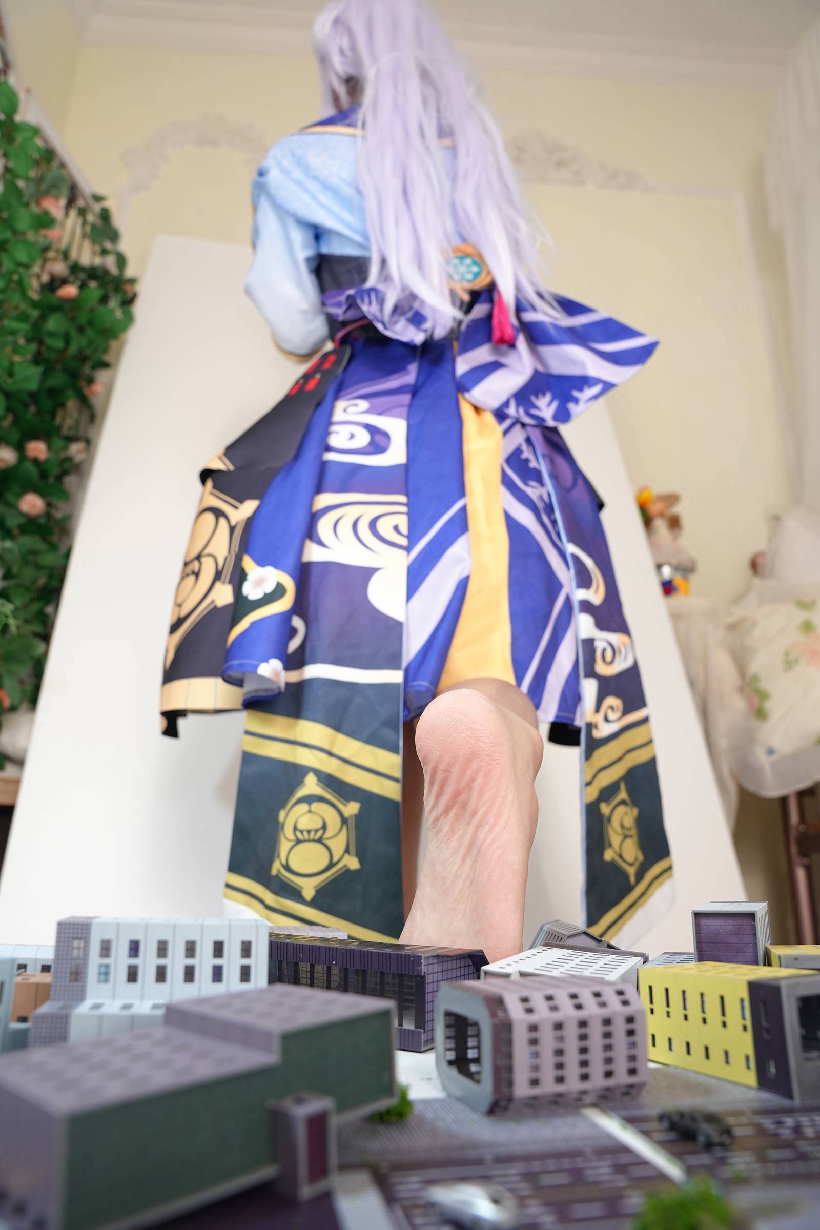 图片[111]-[觅芙少女]NO.092 娜娜-cos神里凌华 巨人踩踏[204P] – 速更版-美库