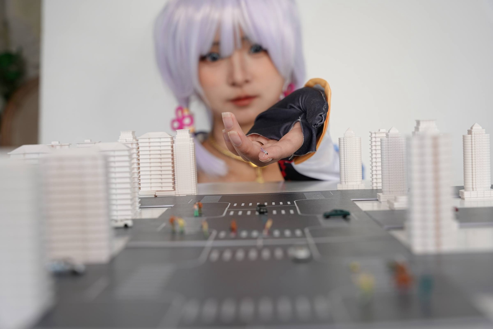 图片[121]-[觅芙少女]NO.092 娜娜-cos神里凌华 巨人踩踏[204P] – 速更版-美库