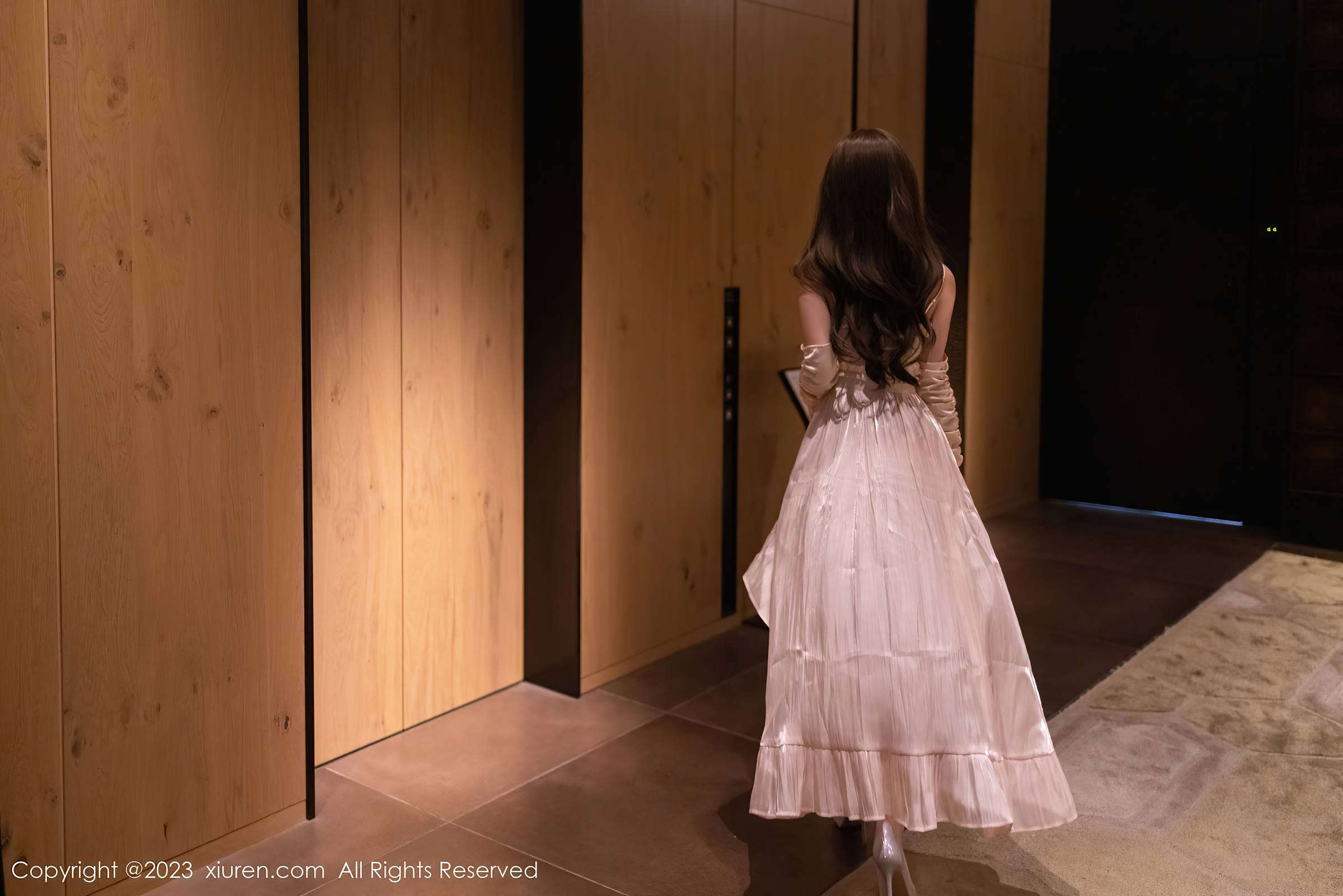 图片[17]-[Xiuren秀人网]2023.11.22 NO.7702 杏子Yada 白色公主裙 [26+1P] – 速更版-美库