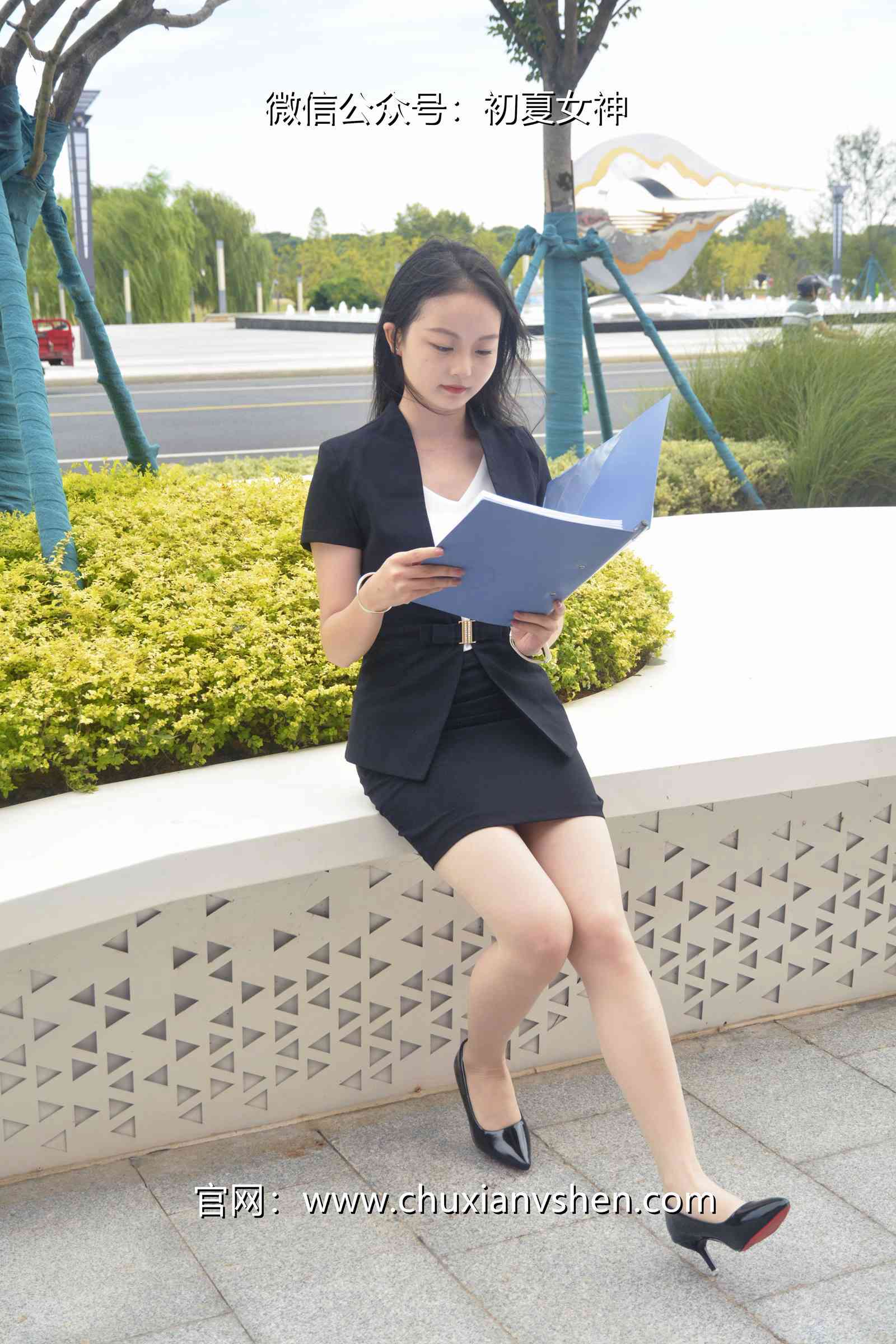 图片[19]-初夏女神 NO.075 双双 售楼兼职[160P] – 速更版-美库