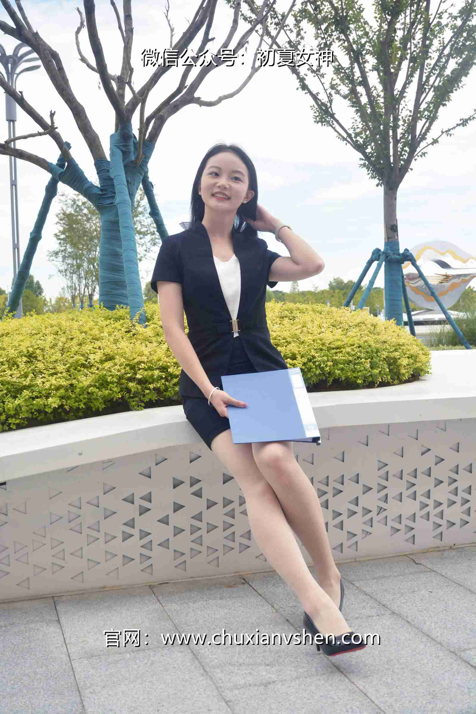 图片[22]-初夏女神 NO.075 双双 售楼兼职[160P] – 速更版-美库