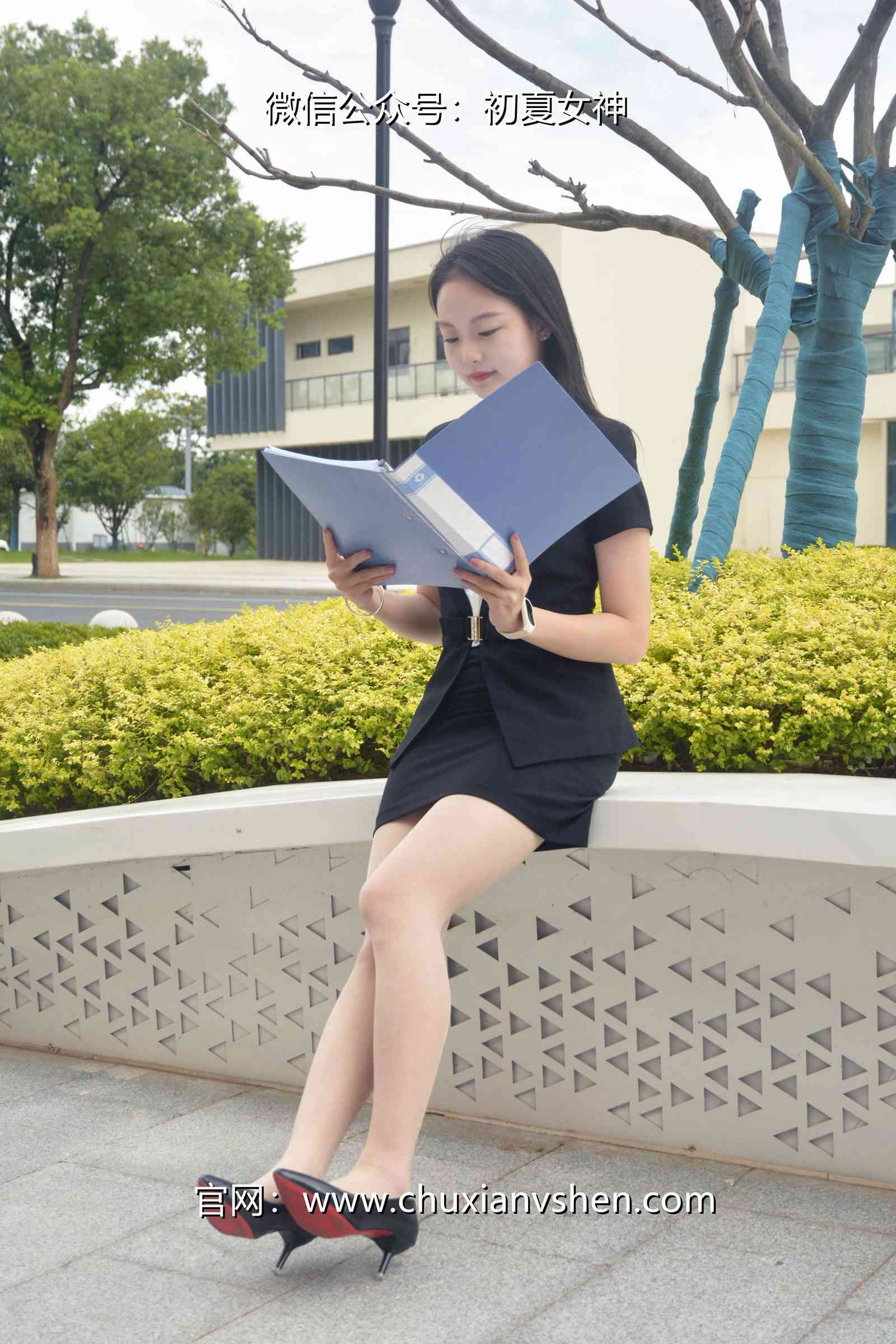 图片[24]-初夏女神 NO.075 双双 售楼兼职[160P] – 速更版-美库