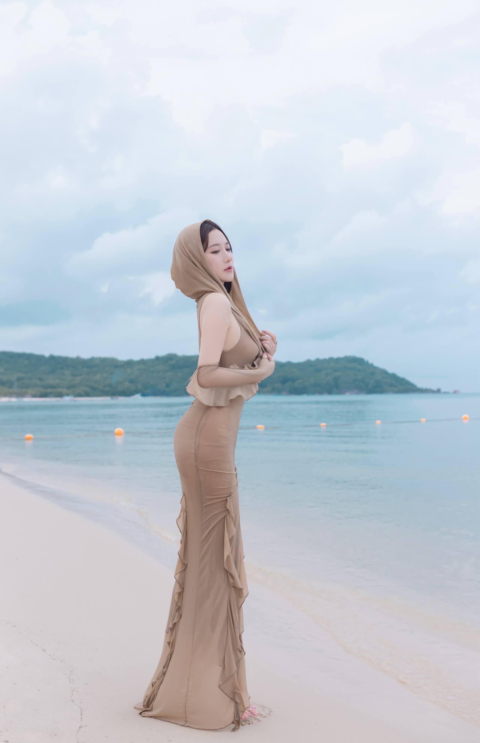 图片[10]-秀人名模鱼子酱Fish《雨后海滩》[57P] – 速更版-美库