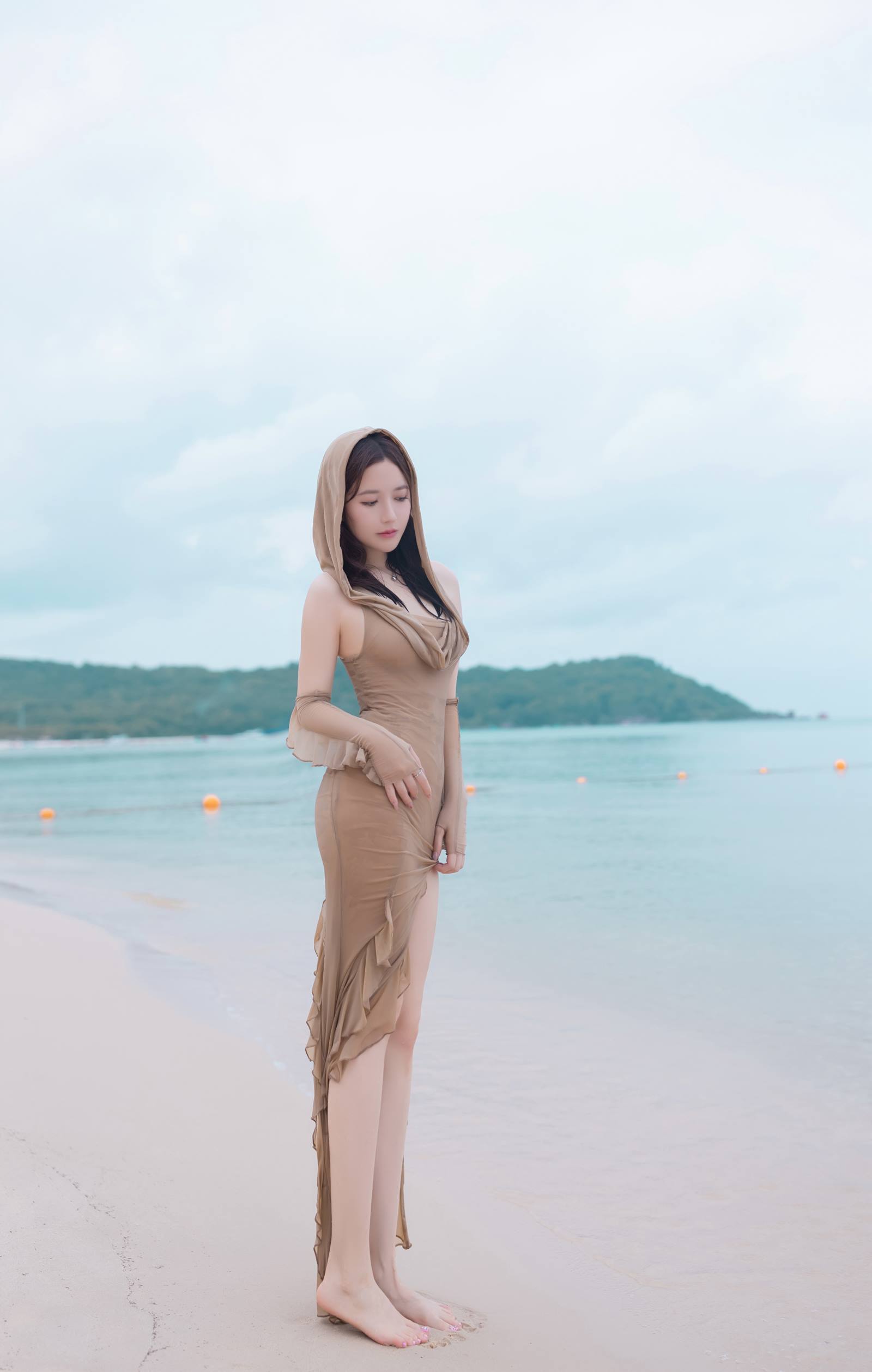 图片[11]-秀人名模鱼子酱Fish《雨后海滩》[57P] – 速更版-美库