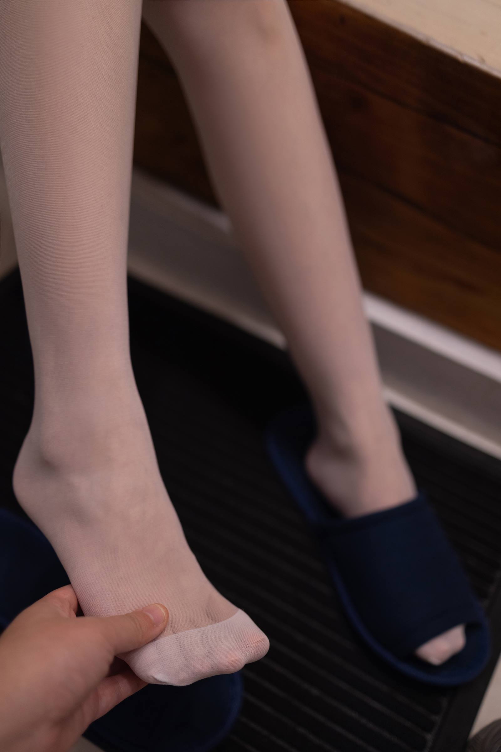 图片[31]-秀人名模鱼子酱Fish《第一次》[30P] – 速更版-美库