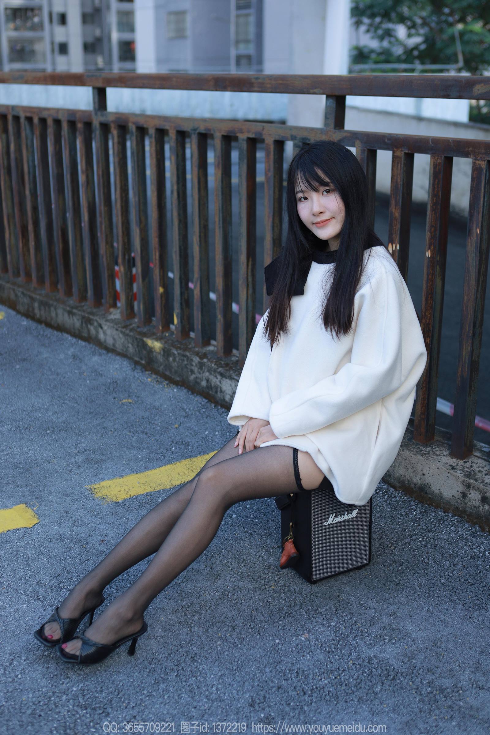 图片[19]-[IESS异思趣向] 2023.11.29 丝享家1598：婉萍《户外音乐》[84P] – 速更版-美库