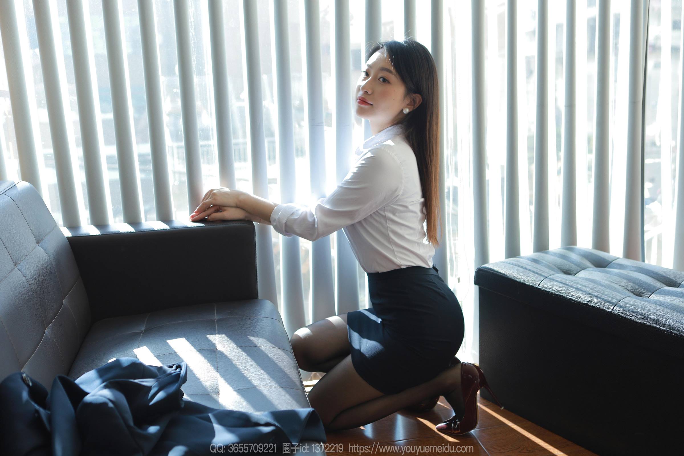 图片[35]-[IESS异思趣向] 2023.11.28 丝享家1597：小婕《阳光嘿丝》[88P] – 速更版-美库