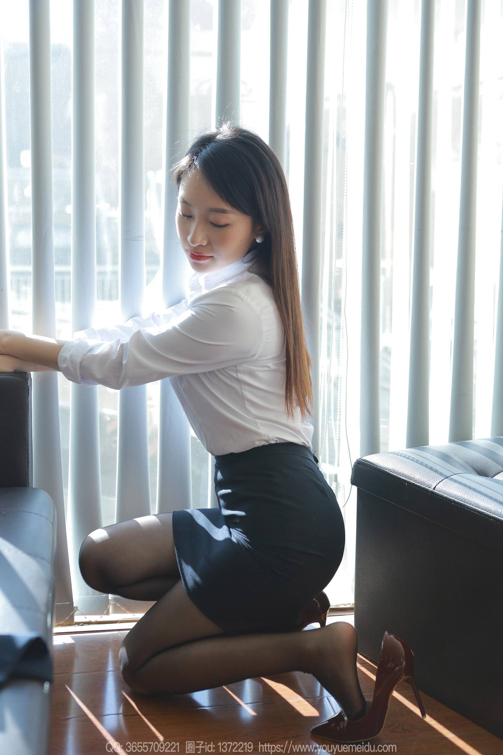 图片[36]-[IESS异思趣向] 2023.11.28 丝享家1597：小婕《阳光嘿丝》[88P] – 速更版-美库