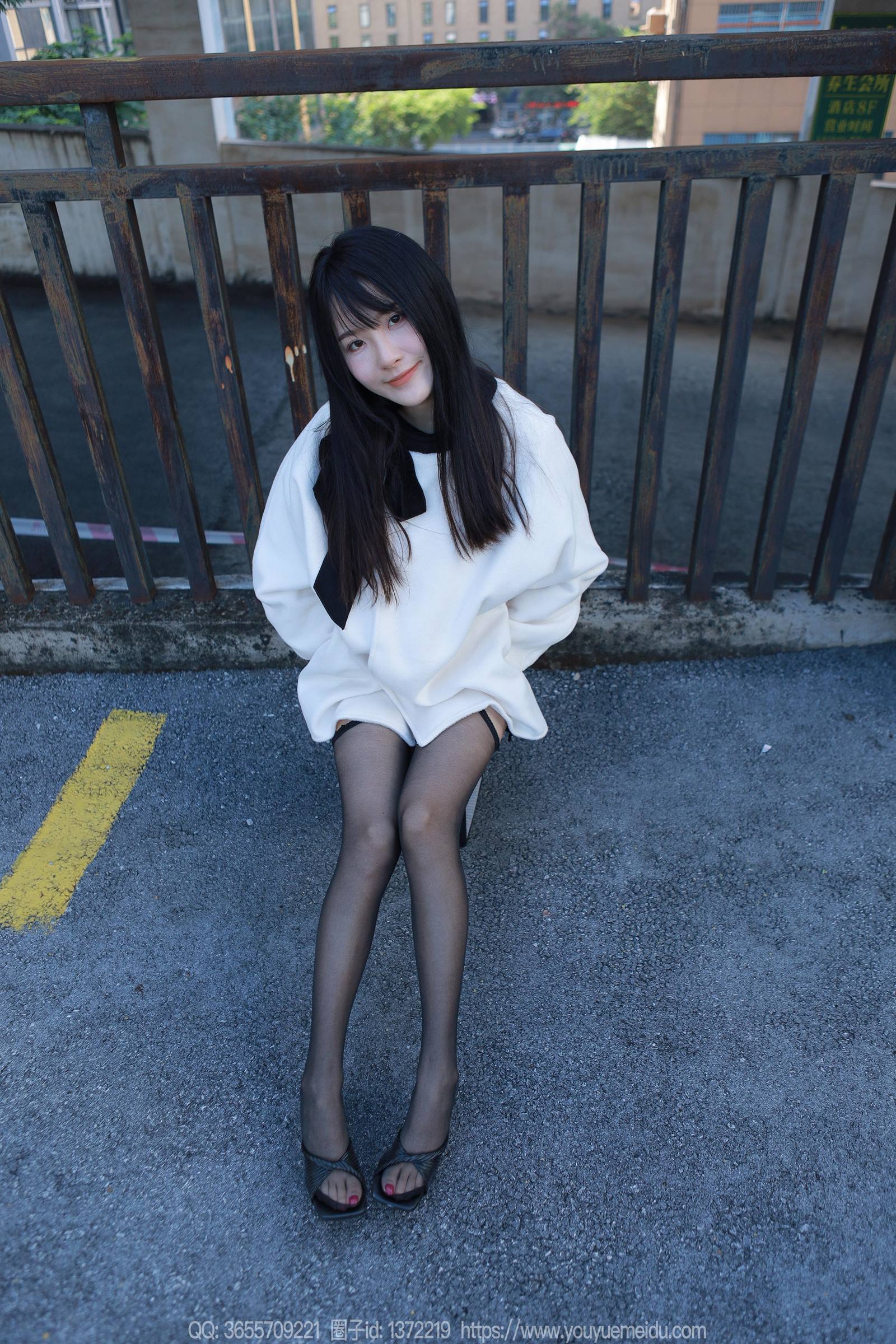 图片[24]-[IESS异思趣向] 2023.11.29 丝享家1598：婉萍《户外音乐》[84P] – 速更版-美库