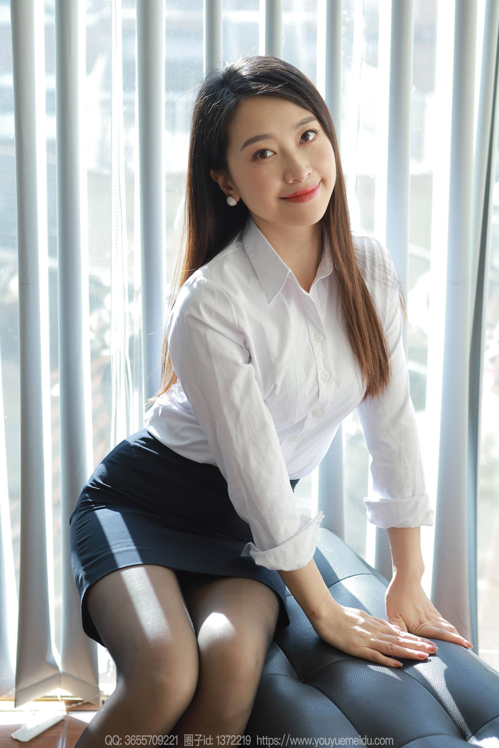 图片[46]-[IESS异思趣向] 2023.11.28 丝享家1597：小婕《阳光嘿丝》[88P] – 速更版-美库