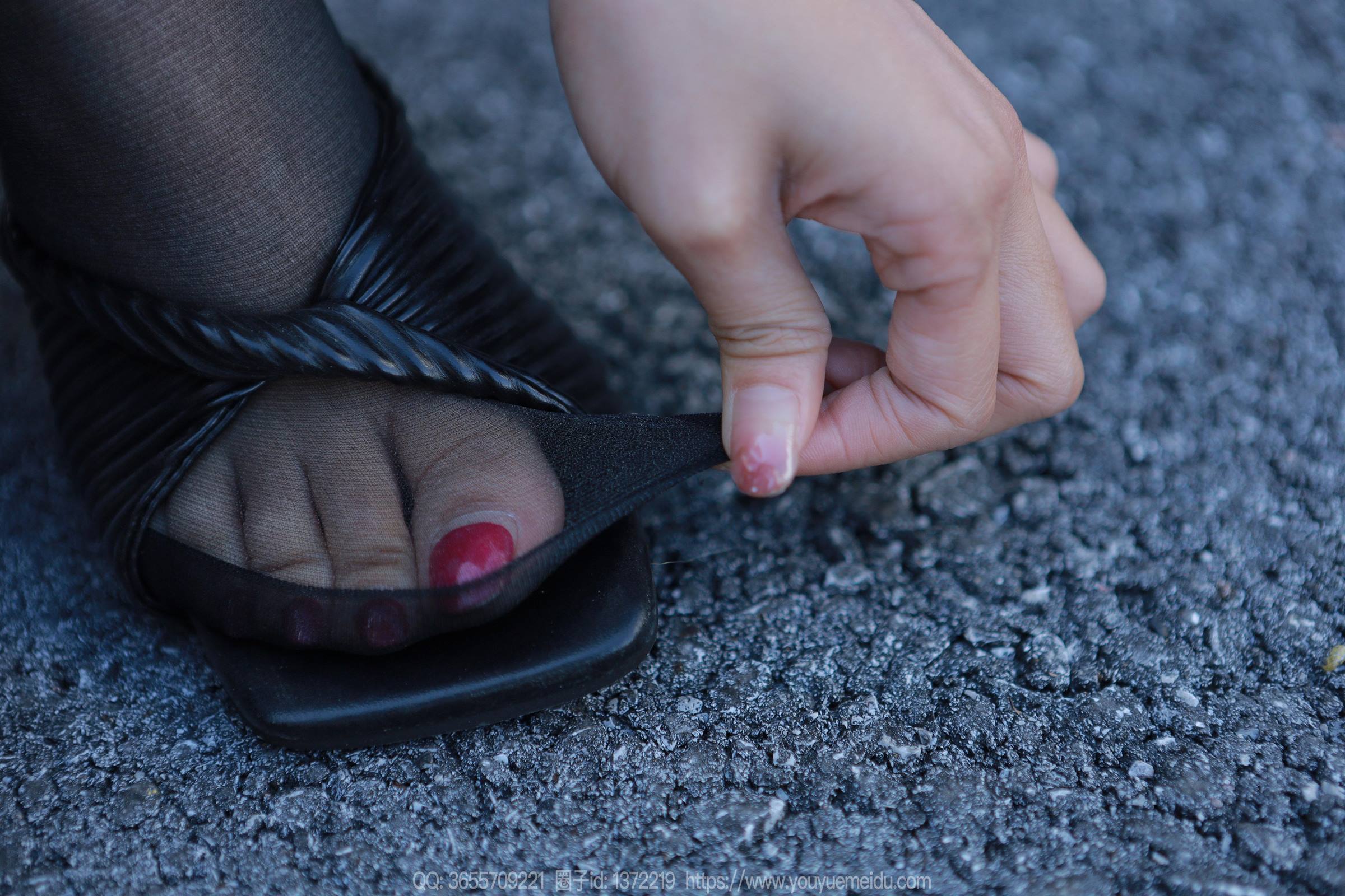 图片[37]-[IESS异思趣向] 2023.11.29 丝享家1598：婉萍《户外音乐》[84P] – 速更版-美库