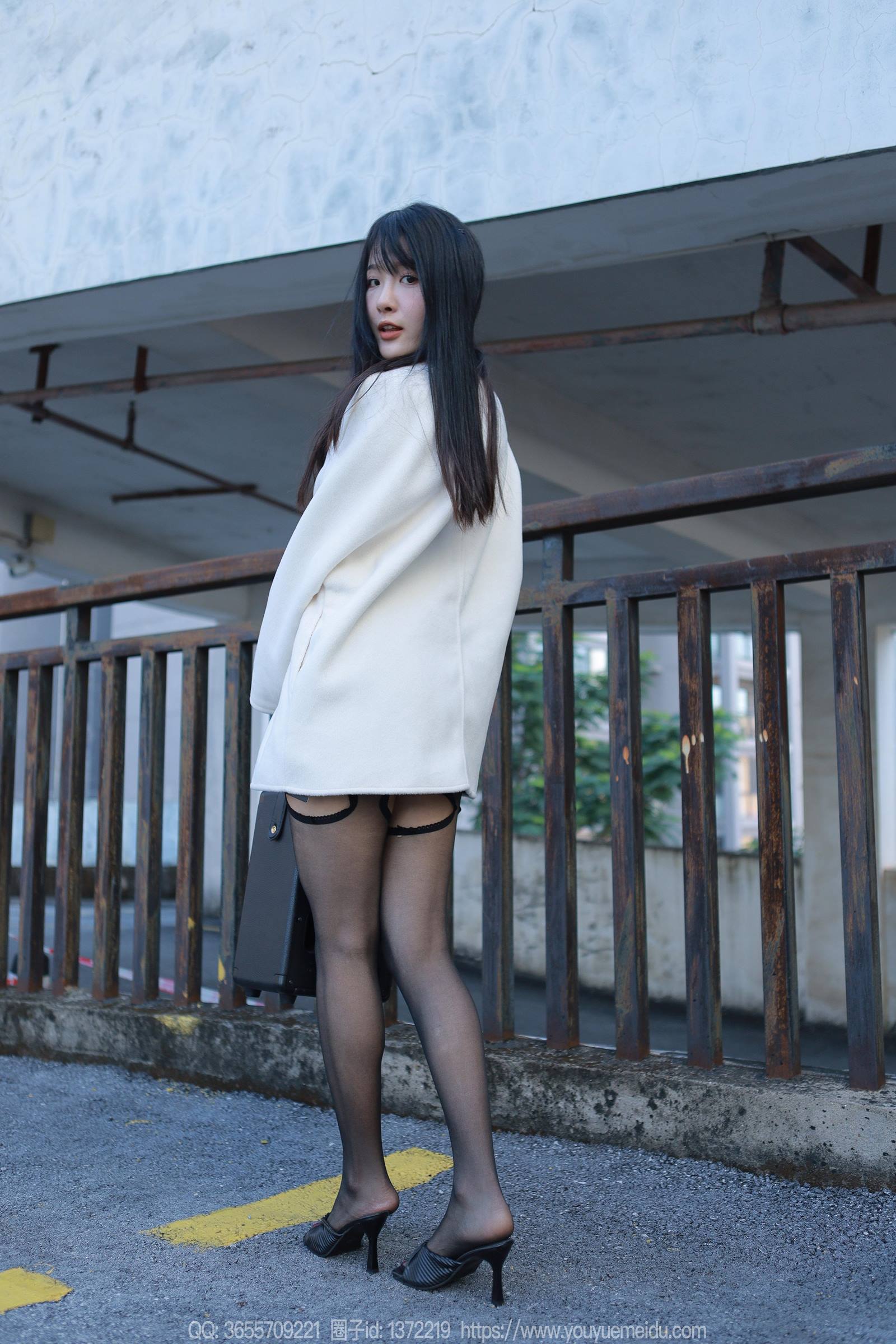 图片[56]-[IESS异思趣向] 2023.11.29 丝享家1598：婉萍《户外音乐》[84P] – 速更版-美库