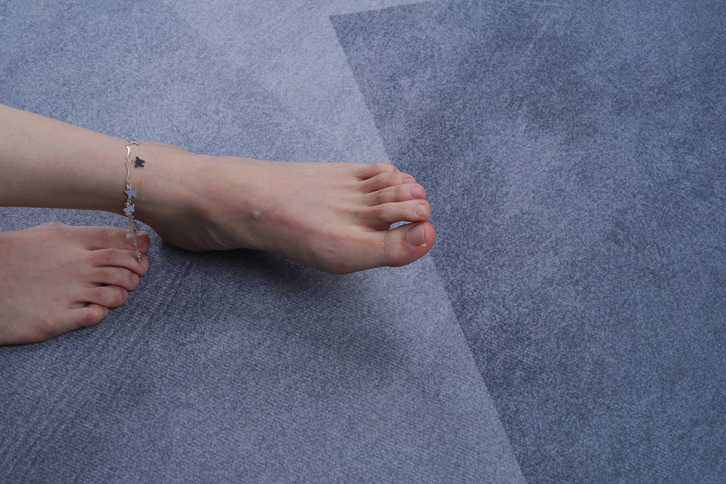 图片[30]-Pary摄影 NO.105 嘉嘉展示37码修长美脚[92P] – 速更版-美库