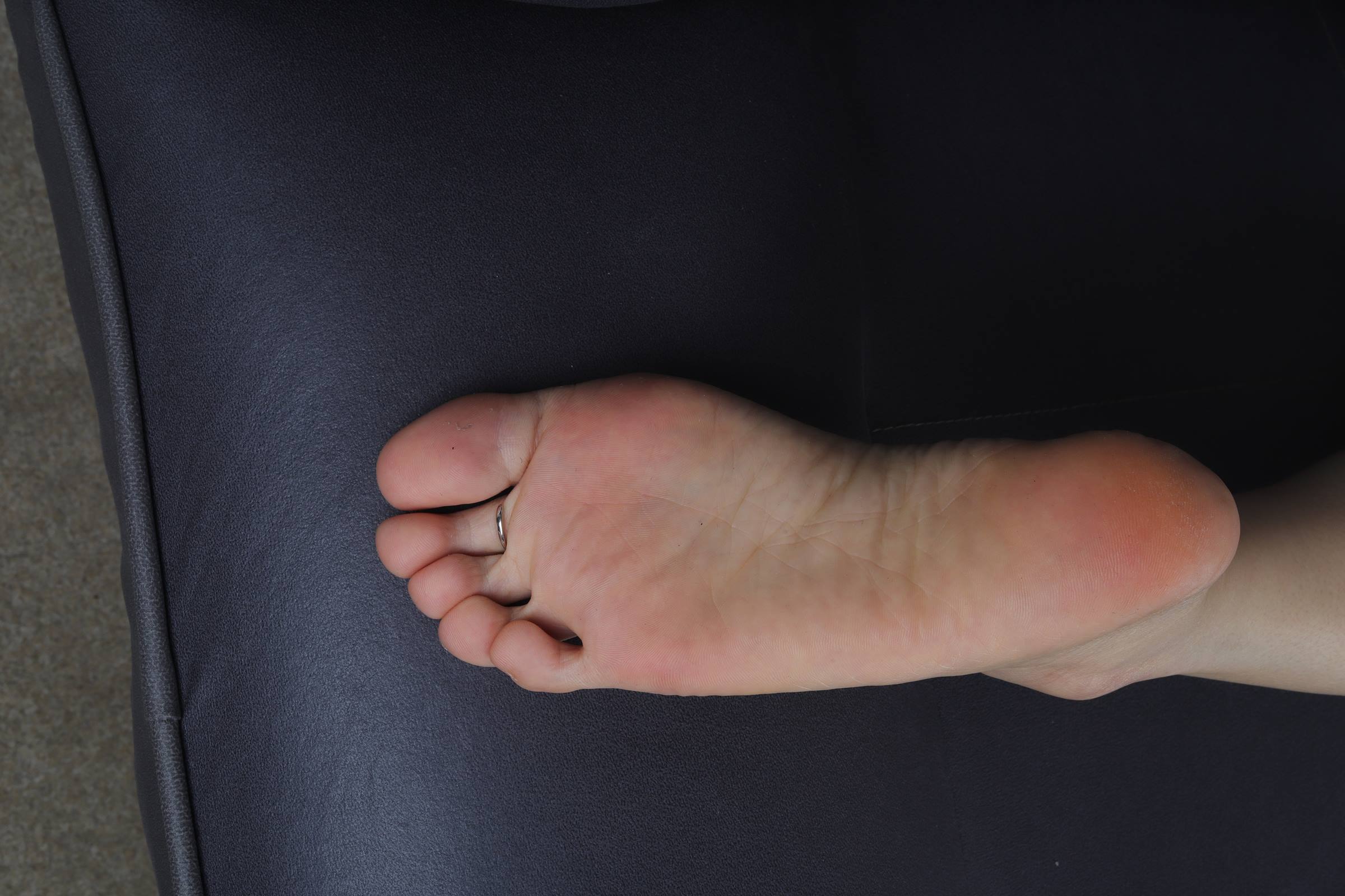 图片[65]-Pary摄影 NO.105 嘉嘉展示37码修长美脚[92P] – 速更版-美库