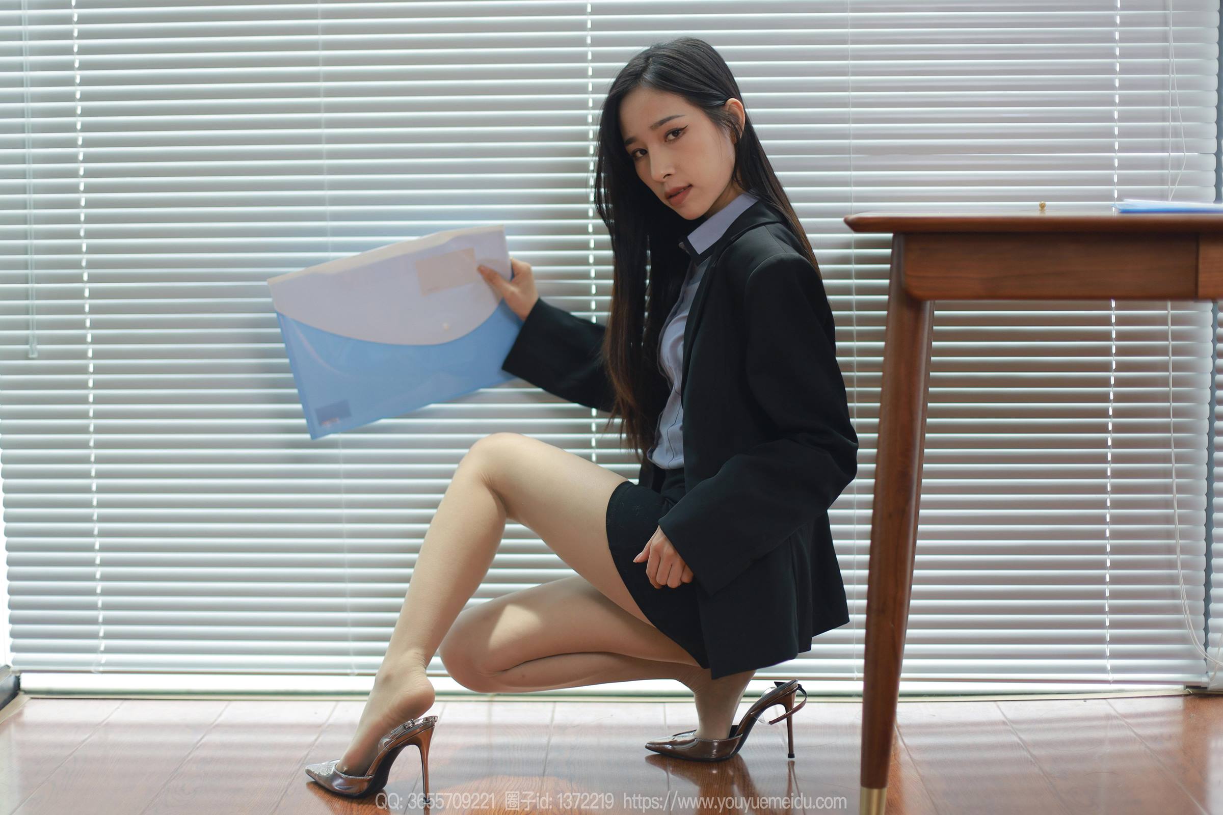 图片[29]-[IESS异思趣向] 2023.11.30 丝享家1599：美子《回到办公室》[89P] – 速更版-美库