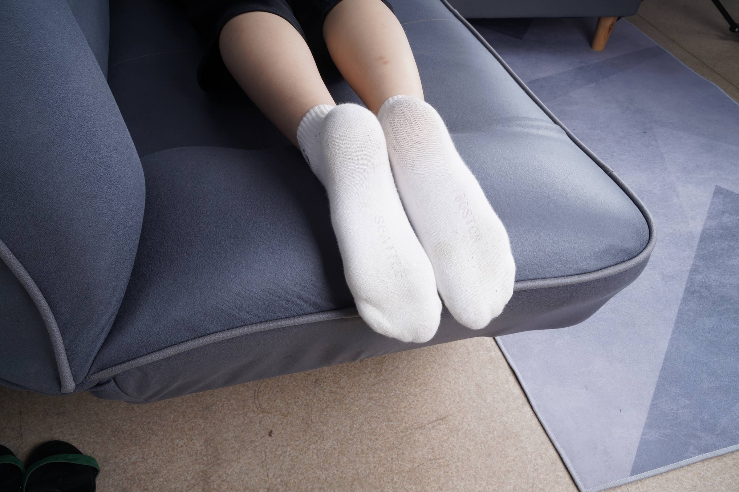 图片[35]-Pary摄影 NO.106 美女小陈展示白棉袜+光脚[104P] – 速更版-美库