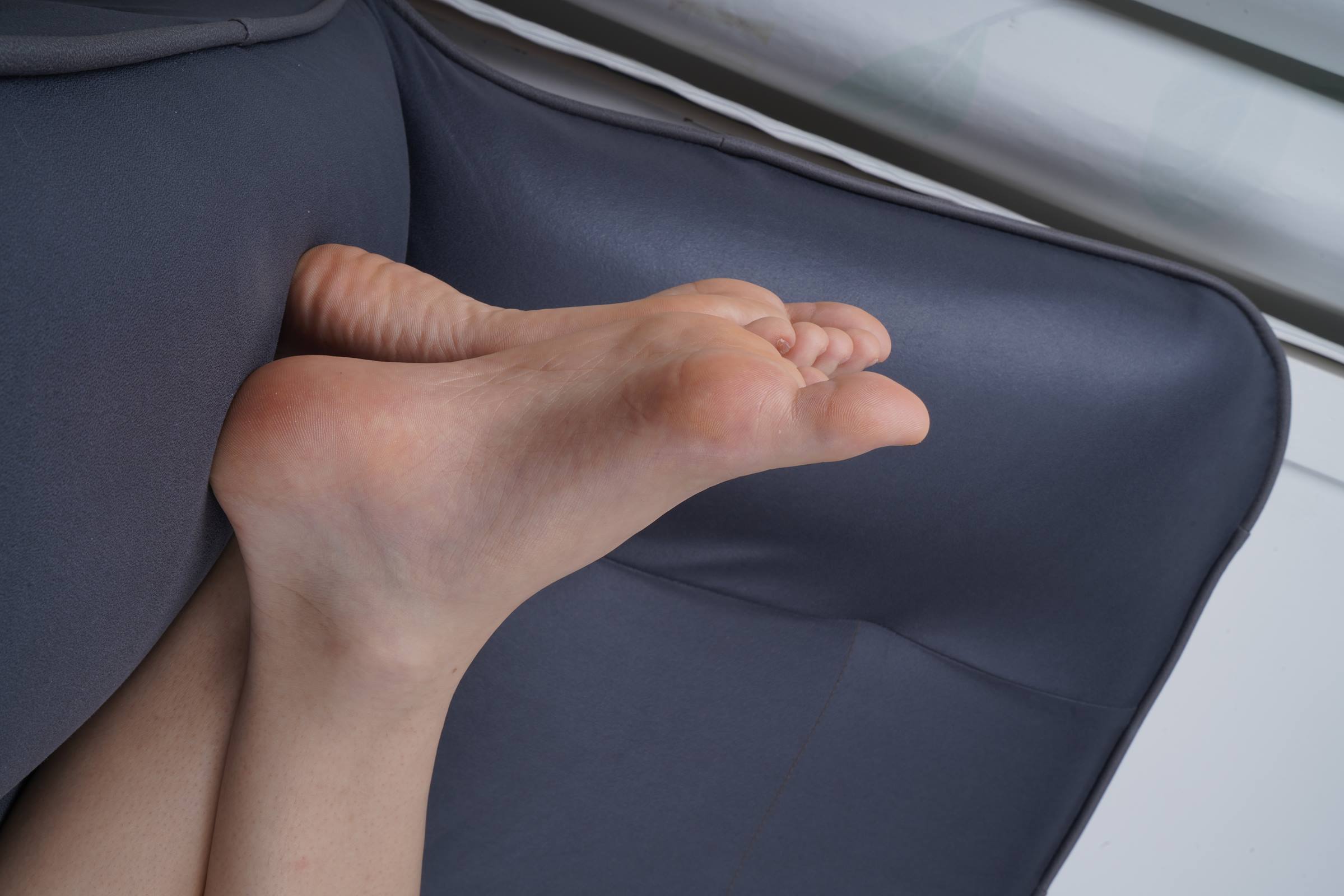 图片[87]-Pary摄影 NO.106 美女小陈展示白棉袜+光脚[104P] – 速更版-美库