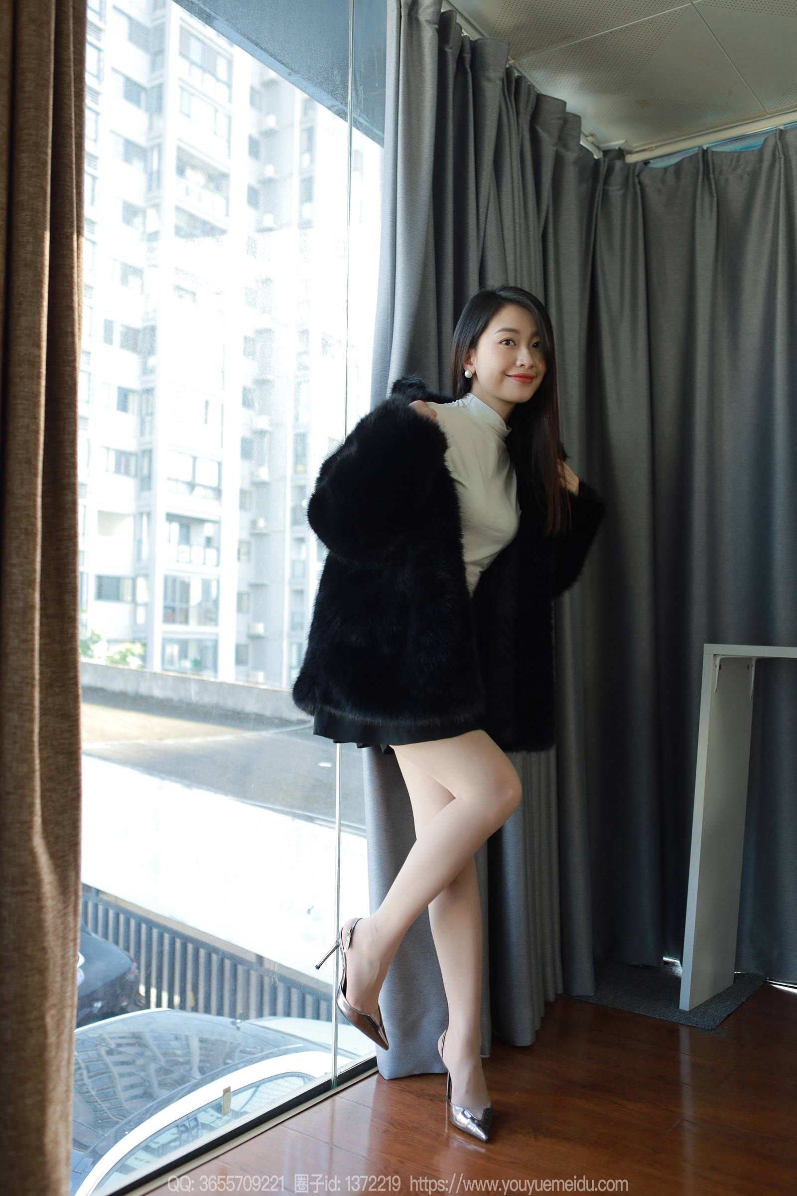 图片[14]-[IESS异思趣向] 2023.12.05 丝享家1603：小婕《黑色大衣》[85P] – 速更版-美库