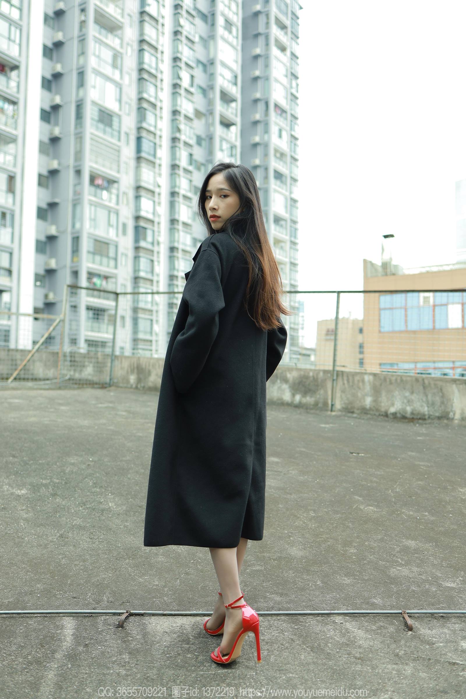 图片[81]-[IESS异思趣向] 2023.12.06 丝享家1604：美子《黑衣园丁》[80P] – 速更版-美库