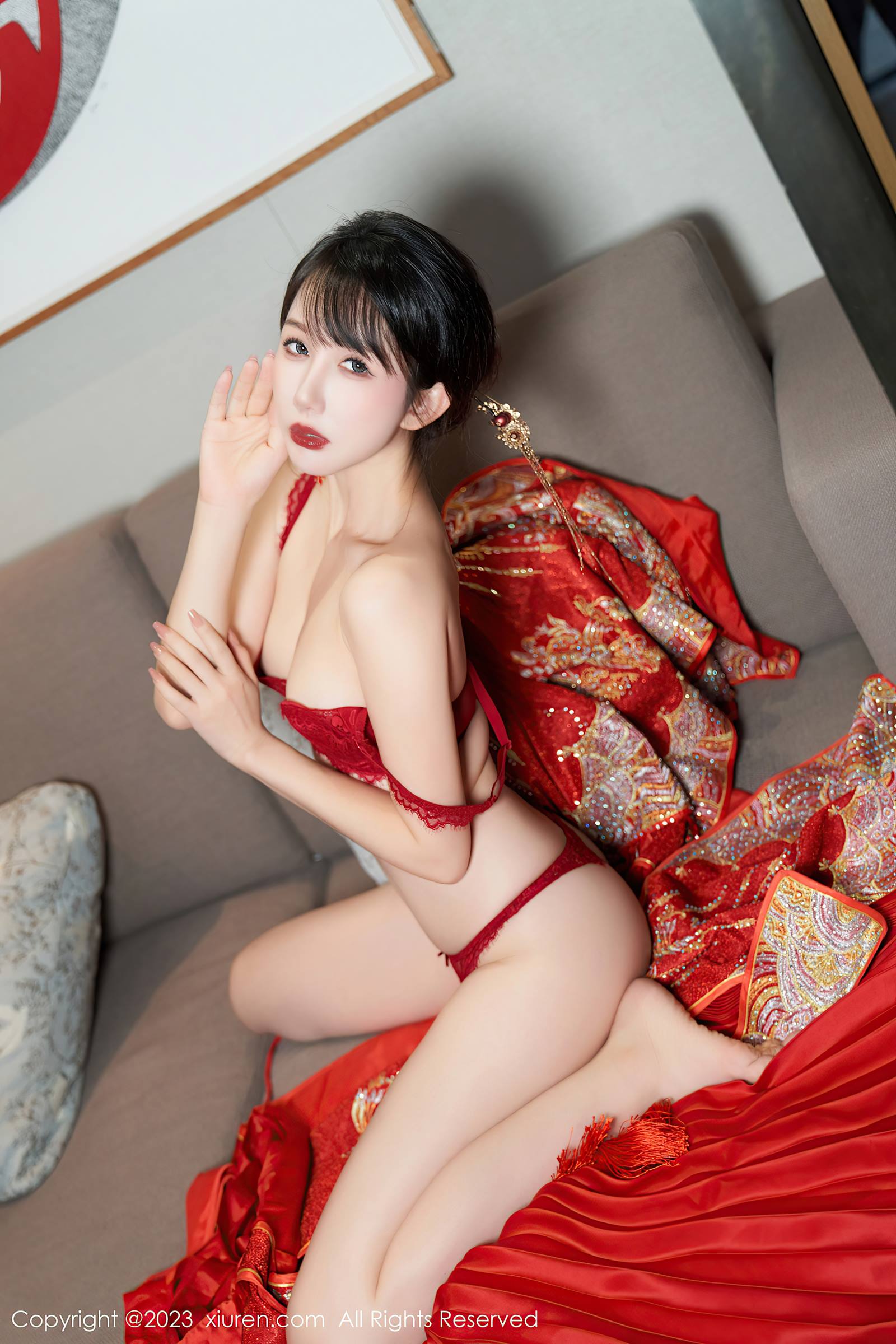 图片[14]-[Xiuren秀人网]2023.11.28 NO.7729 波巧酱 中式秀禾服 [41+1P] – 速更版-美库