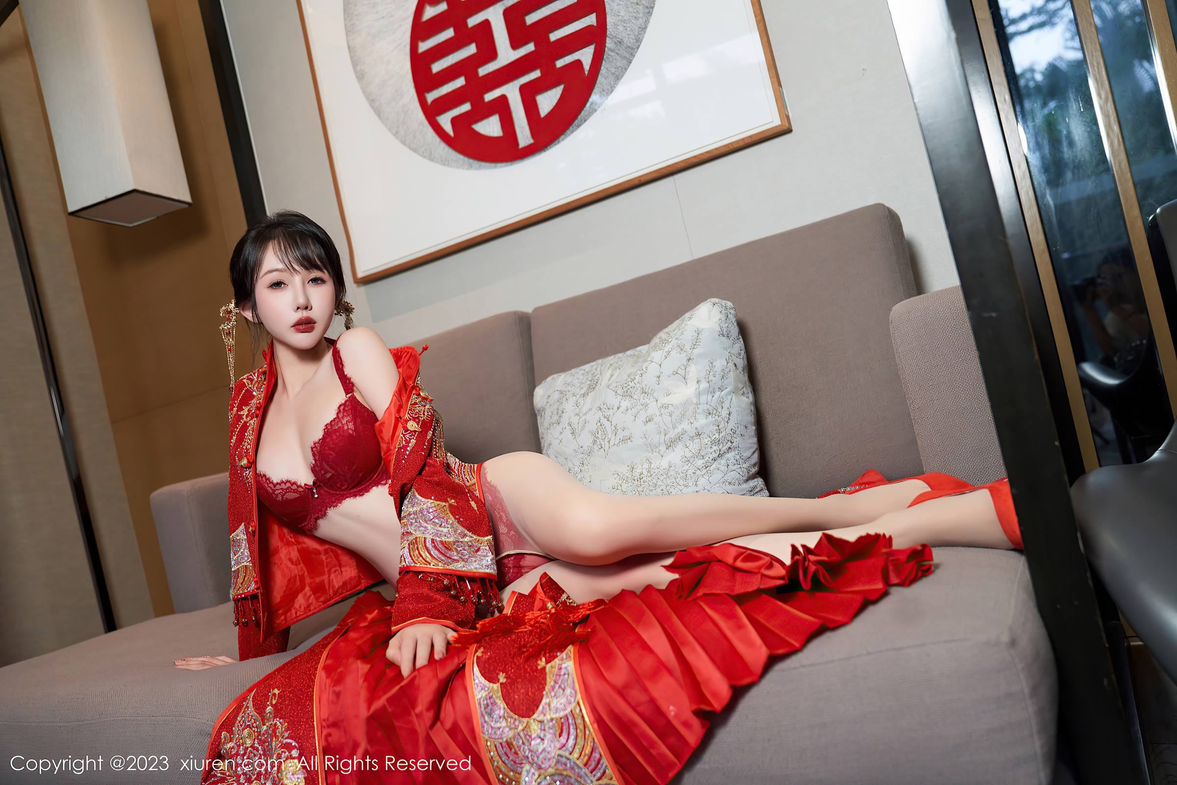 图片[25]-[Xiuren秀人网]2023.11.28 NO.7729 波巧酱 中式秀禾服 [41+1P] – 速更版-美库