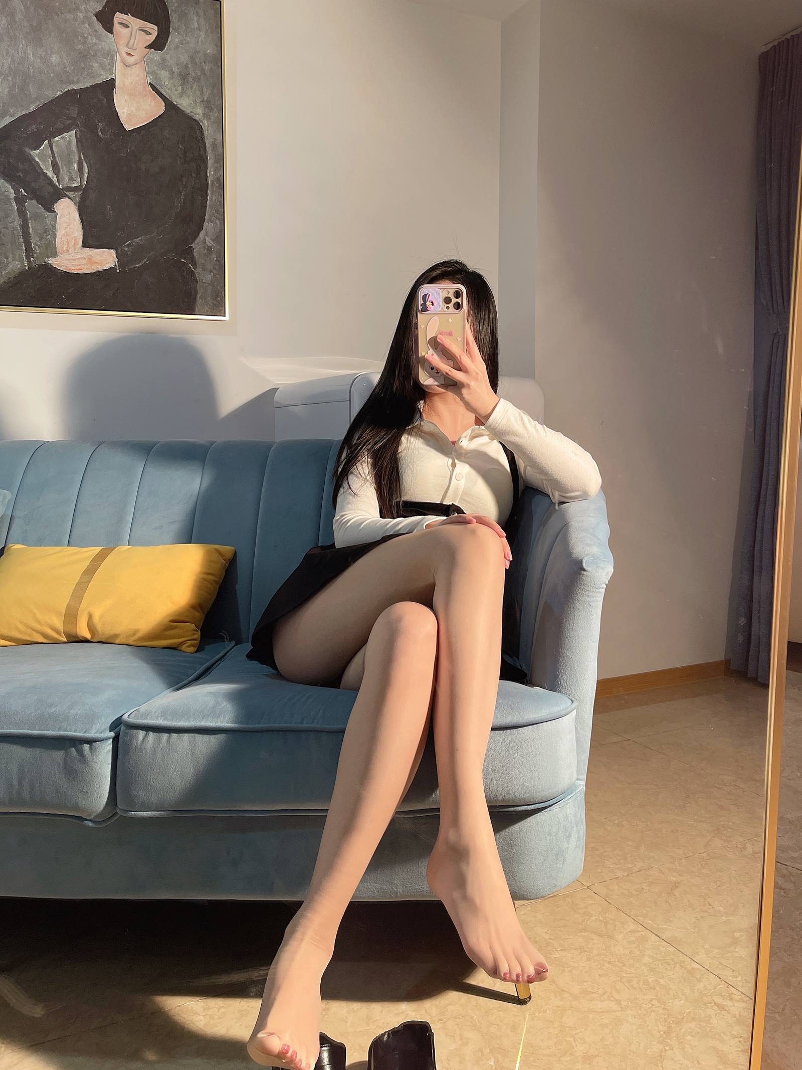 图片[58]-小九九[July芝岚] – 油亮肉丝加白棉袜[60P] – 速更版-美库