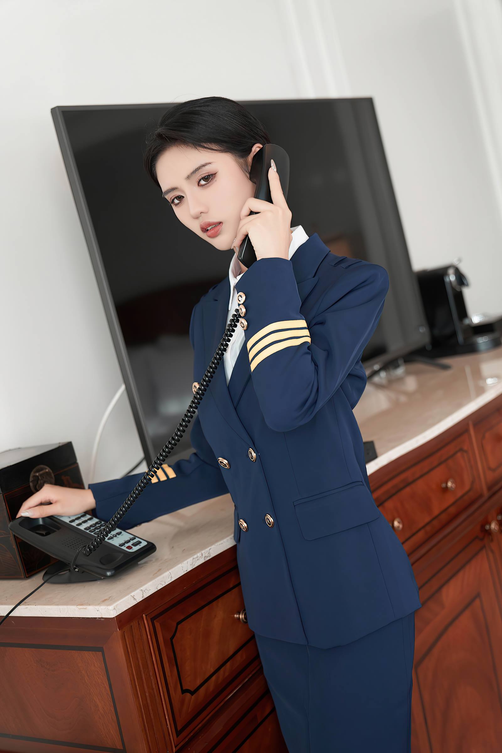 图片[13]-[Xiuren秀人网]2023.11.29 NO.7737 浅浅Danny 高端黑丝制服[40+1P] – 速更版-美库