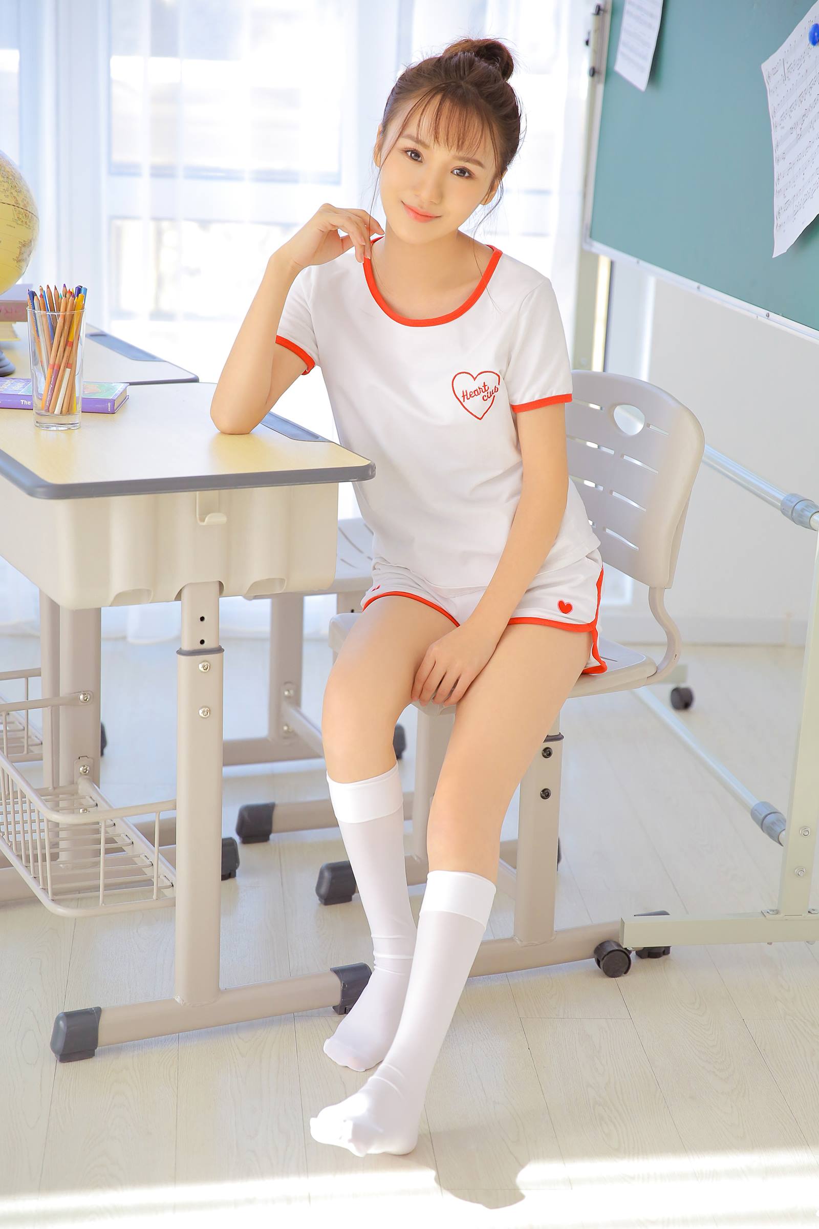 图片[22]-[YALAYI雅拉伊]2023.06.12 NO.1064 青春年华[32+1P] – 速更版-美库