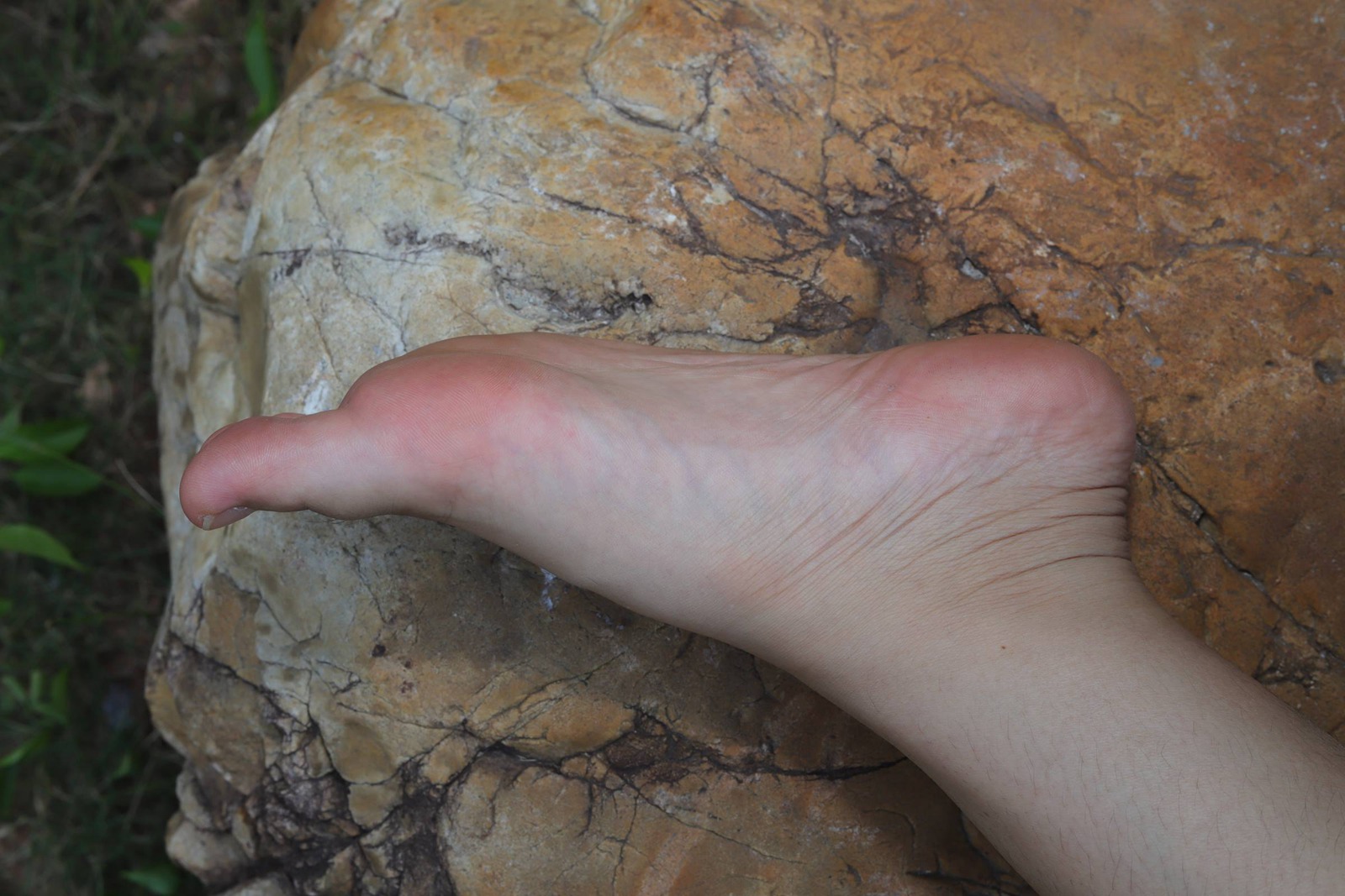 图片[17]-Pary摄影 NO.110 大学生小然户外展示37码嫩脚[98P] – 速更版-美库