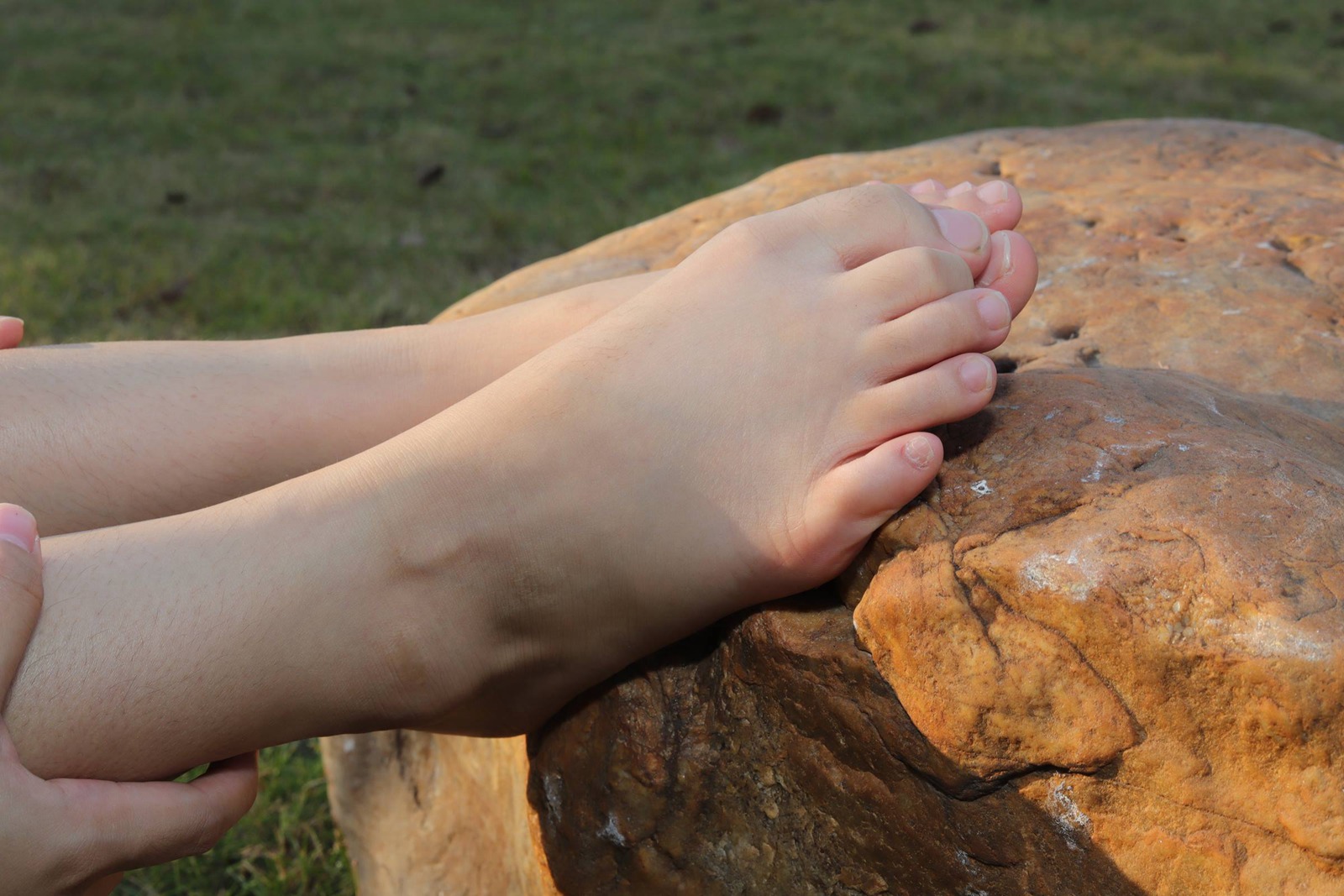 图片[50]-Pary摄影 NO.110 大学生小然户外展示37码嫩脚[98P] – 速更版-美库