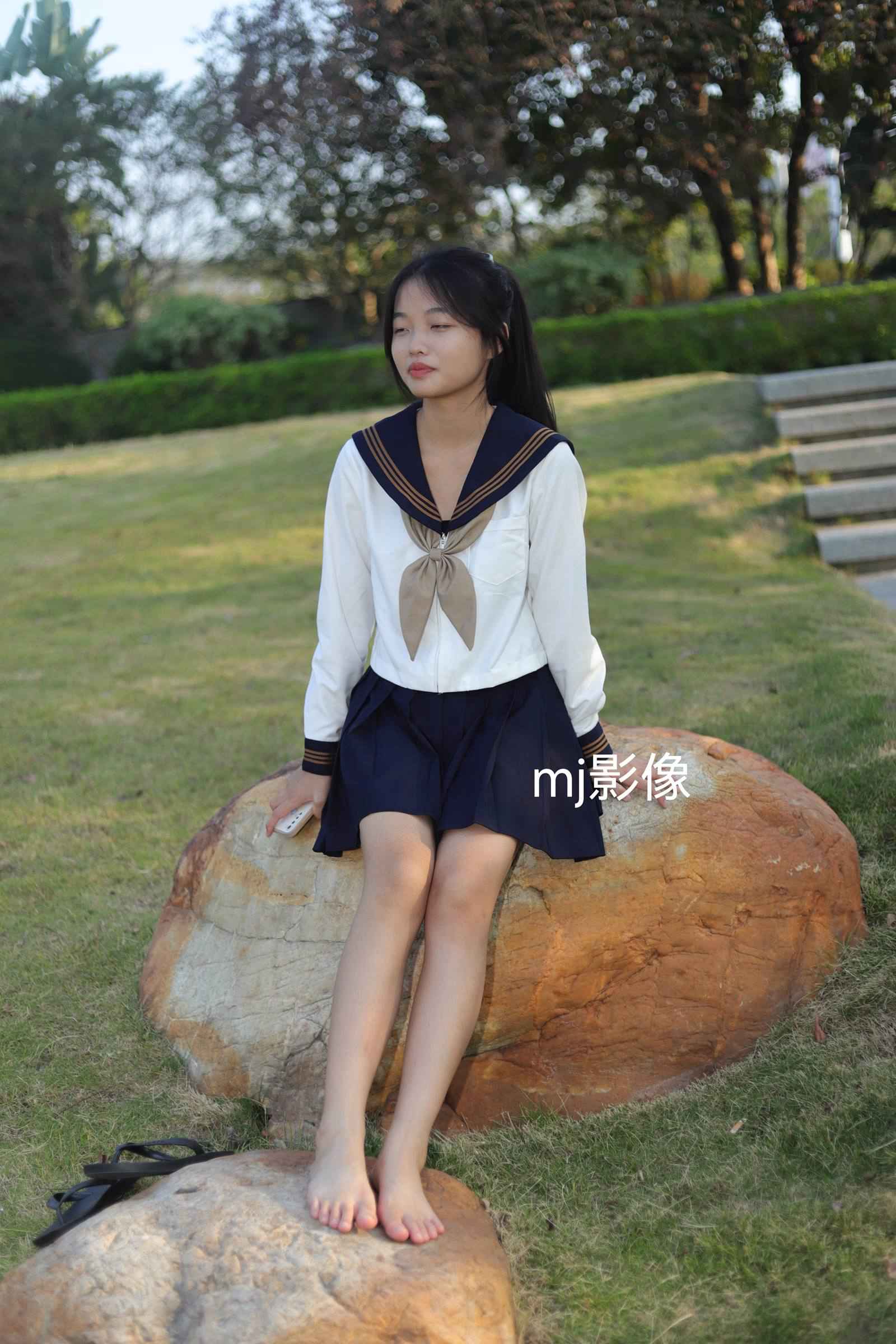 图片[58]-Pary摄影 NO.110 大学生小然户外展示37码嫩脚[98P] – 速更版-美库