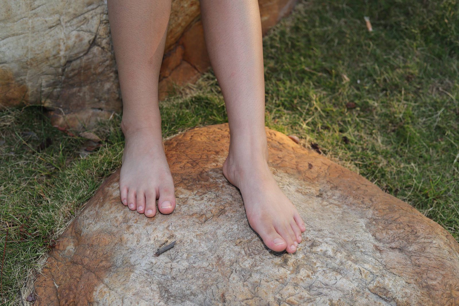 图片[68]-Pary摄影 NO.110 大学生小然户外展示37码嫩脚[98P] – 速更版-美库