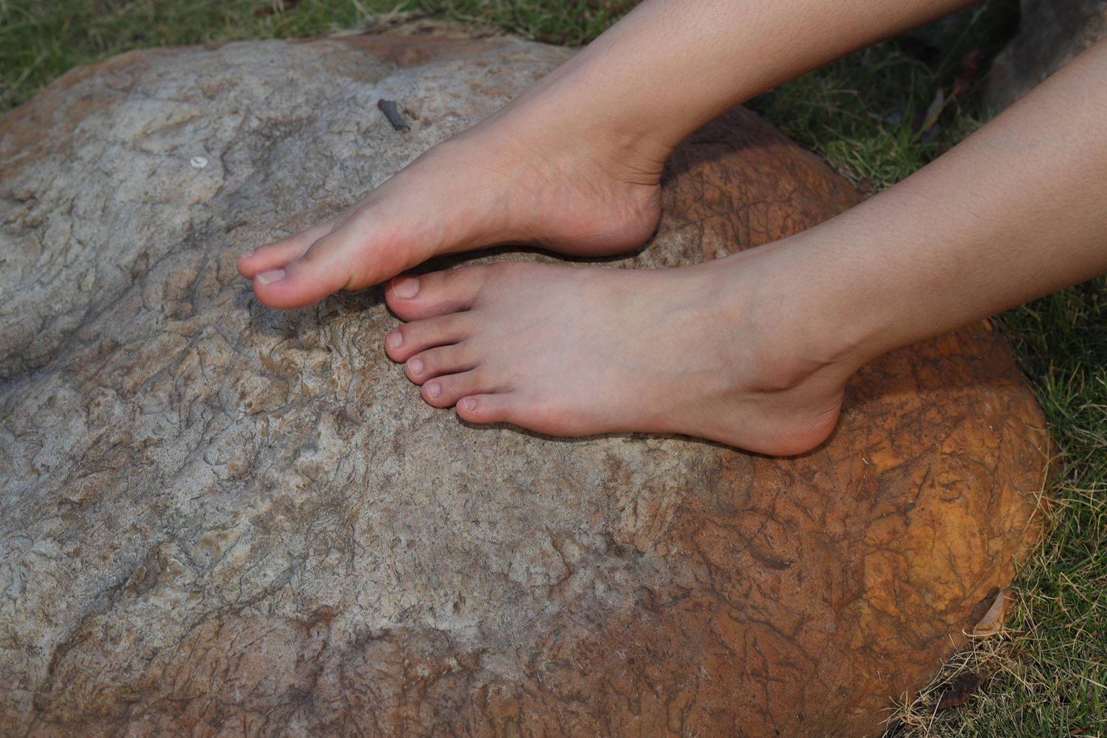 图片[80]-Pary摄影 NO.110 大学生小然户外展示37码嫩脚[98P] – 速更版-美库