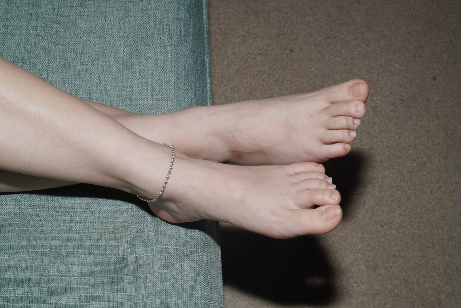 图片[61]-Pary摄影 NO.109 美女小来展示36码小巧嫩脚[88P] – 速更版-美库