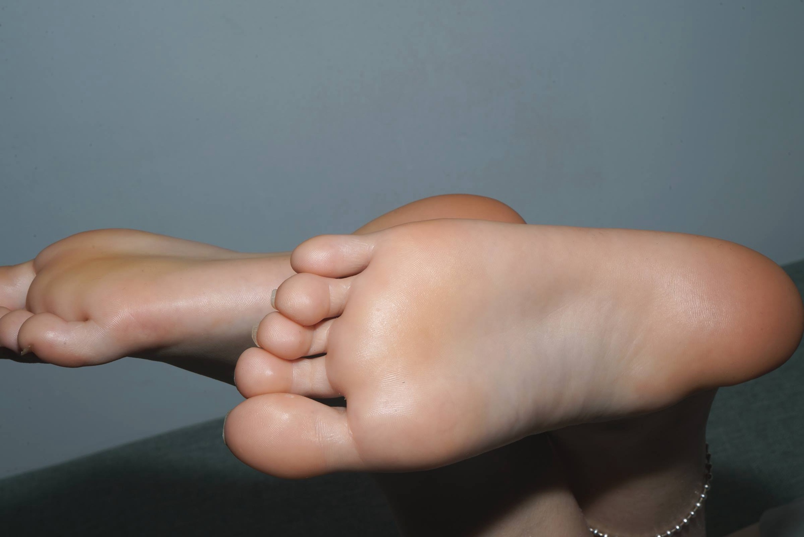 图片[71]-Pary摄影 NO.109 美女小来展示36码小巧嫩脚[88P] – 速更版-美库