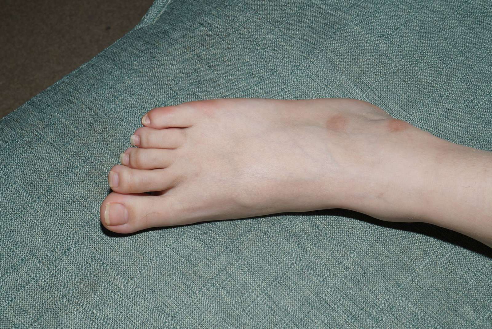 图片[72]-Pary摄影 NO.109 美女小来展示36码小巧嫩脚[88P] – 速更版-美库