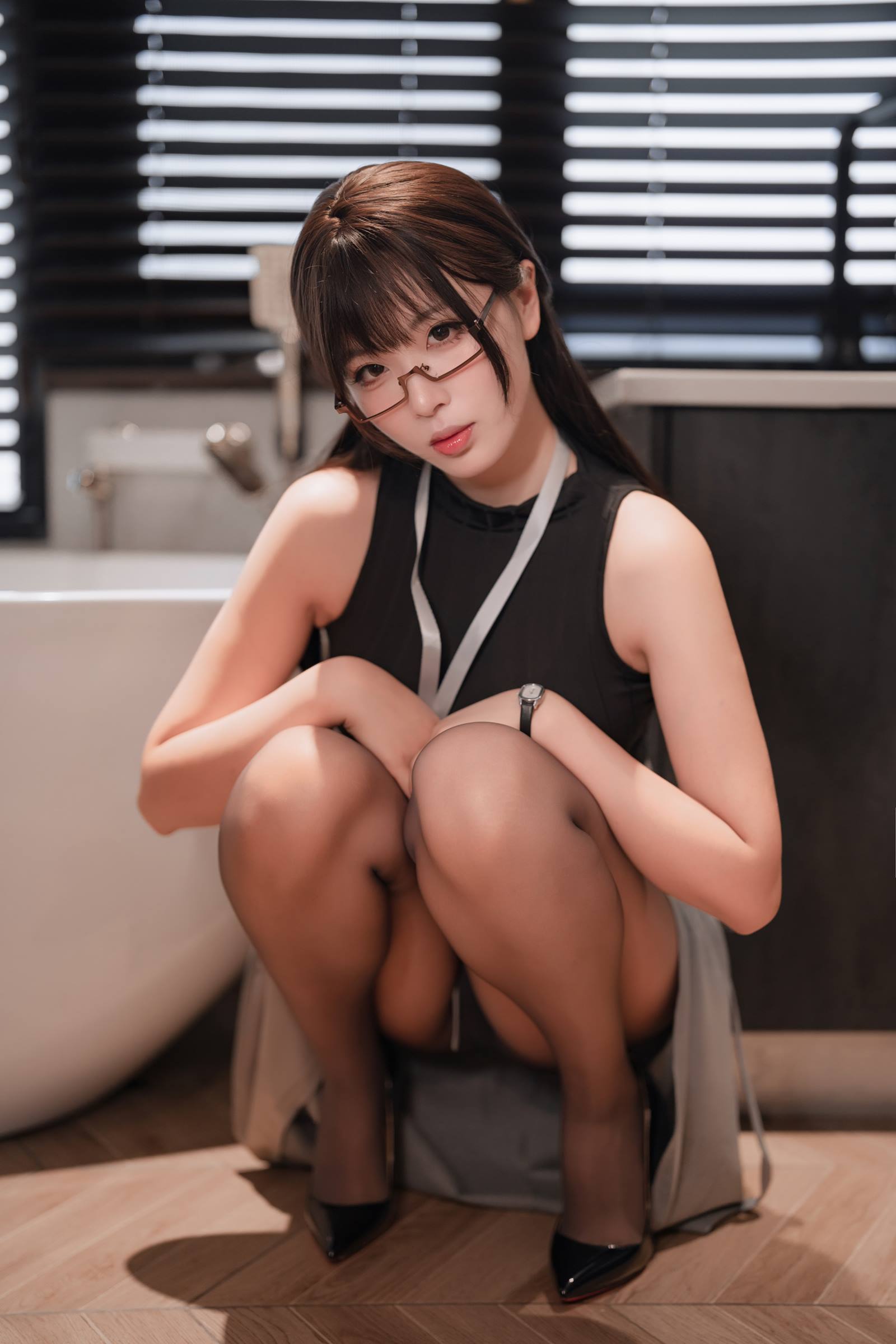 图片[51]-轩萧学姐 – 眼镜娘OL[55P] – 速更版-美库