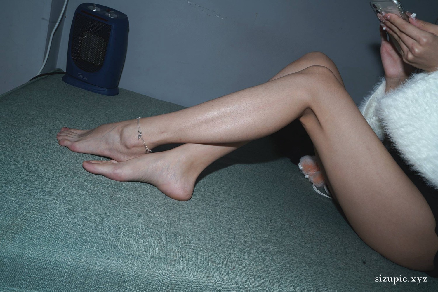 图片[15]-Pary摄影 NO.113 小龙展示37码修长美脚[91P] – 速更版-美库