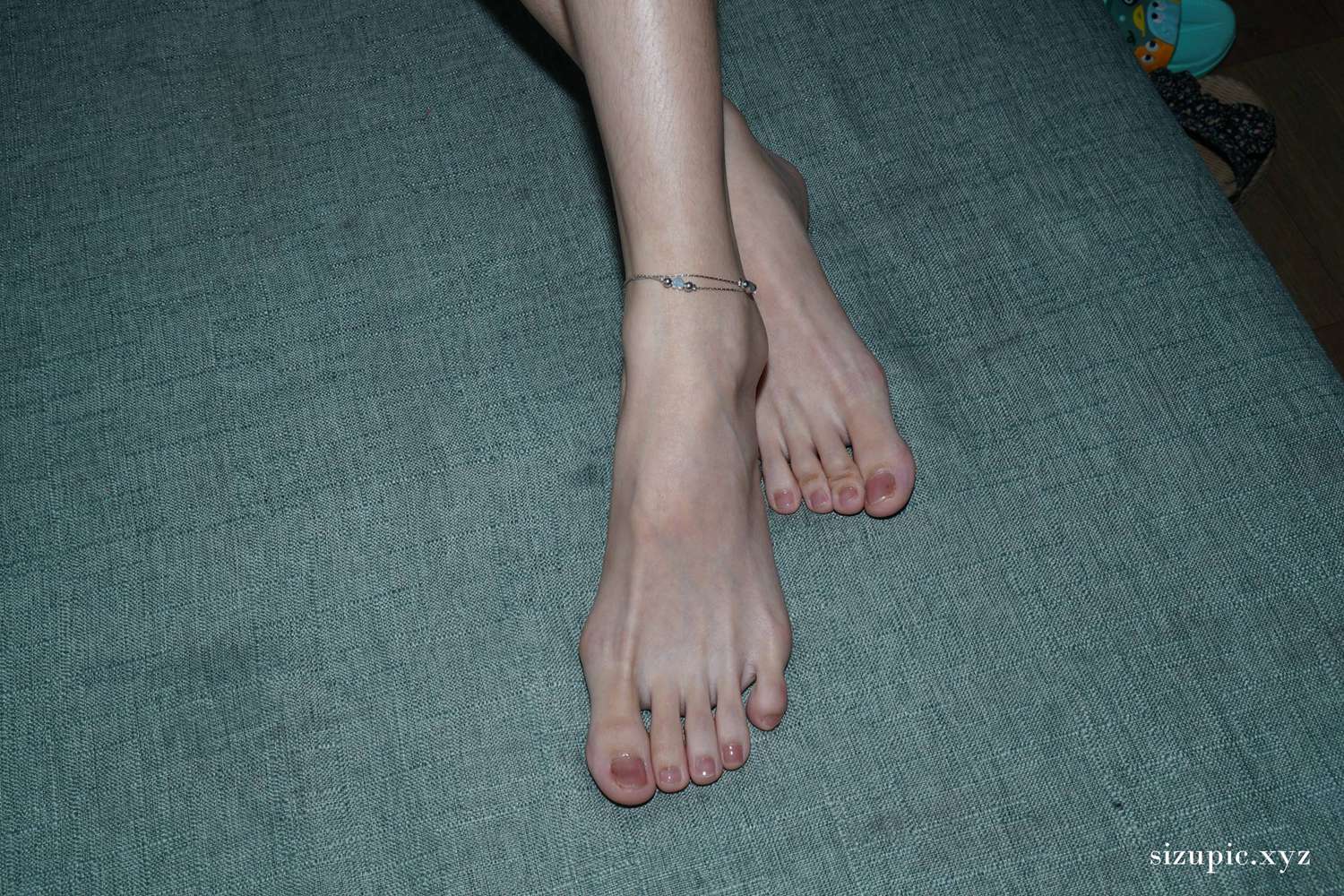 图片[19]-Pary摄影 NO.113 小龙展示37码修长美脚[91P] – 速更版-美库