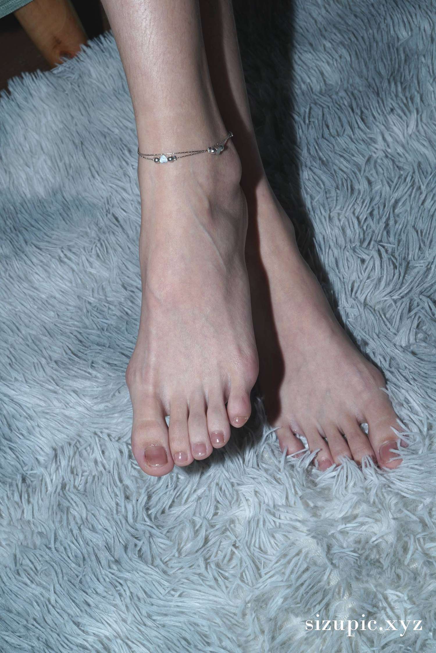 图片[28]-Pary摄影 NO.113 小龙展示37码修长美脚[91P] – 速更版-美库