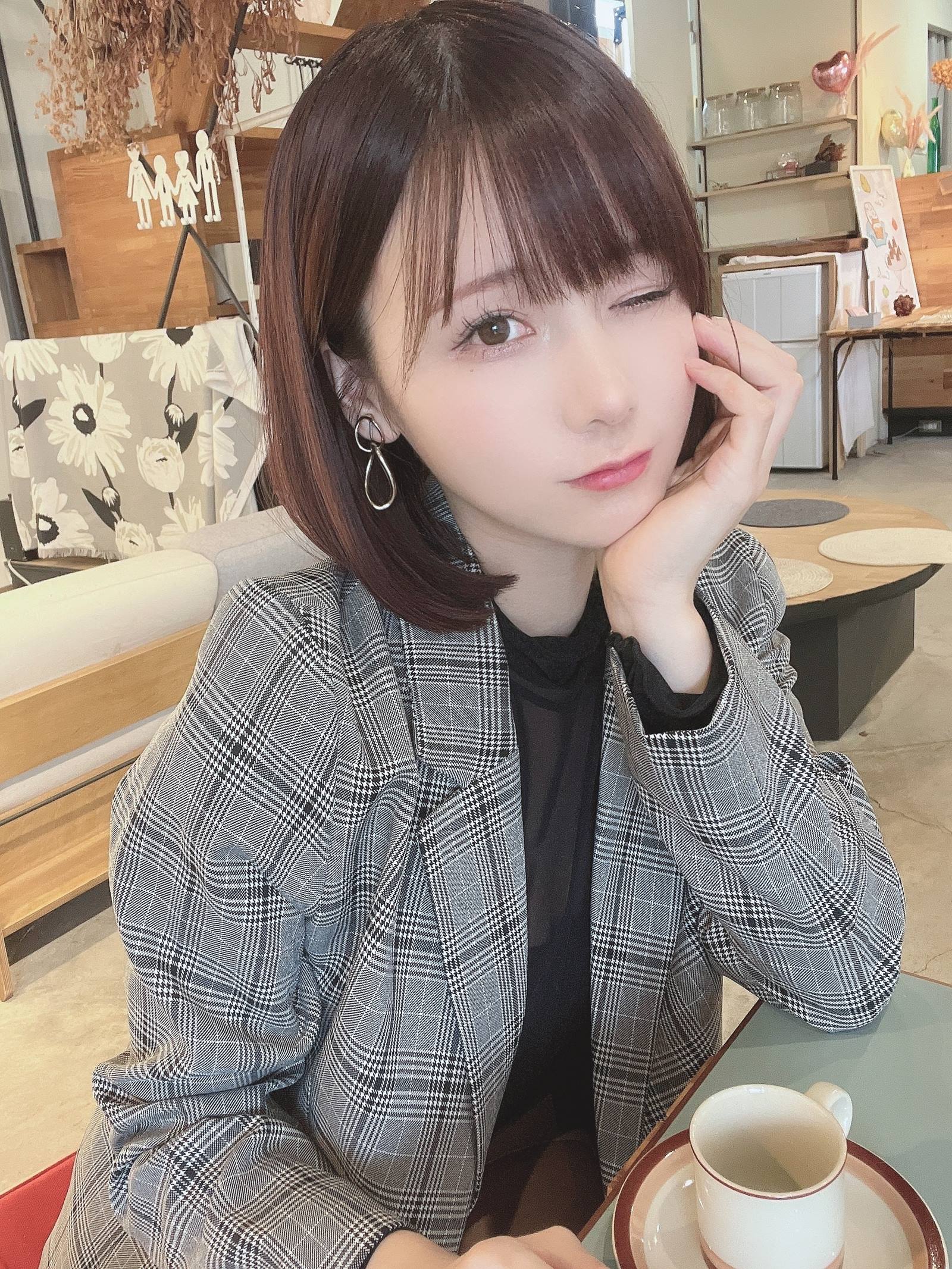 图片[17]-网紅Coser.けん研(けんけん) Fantia-2022年9月合辑[80P] – 速更版-美库