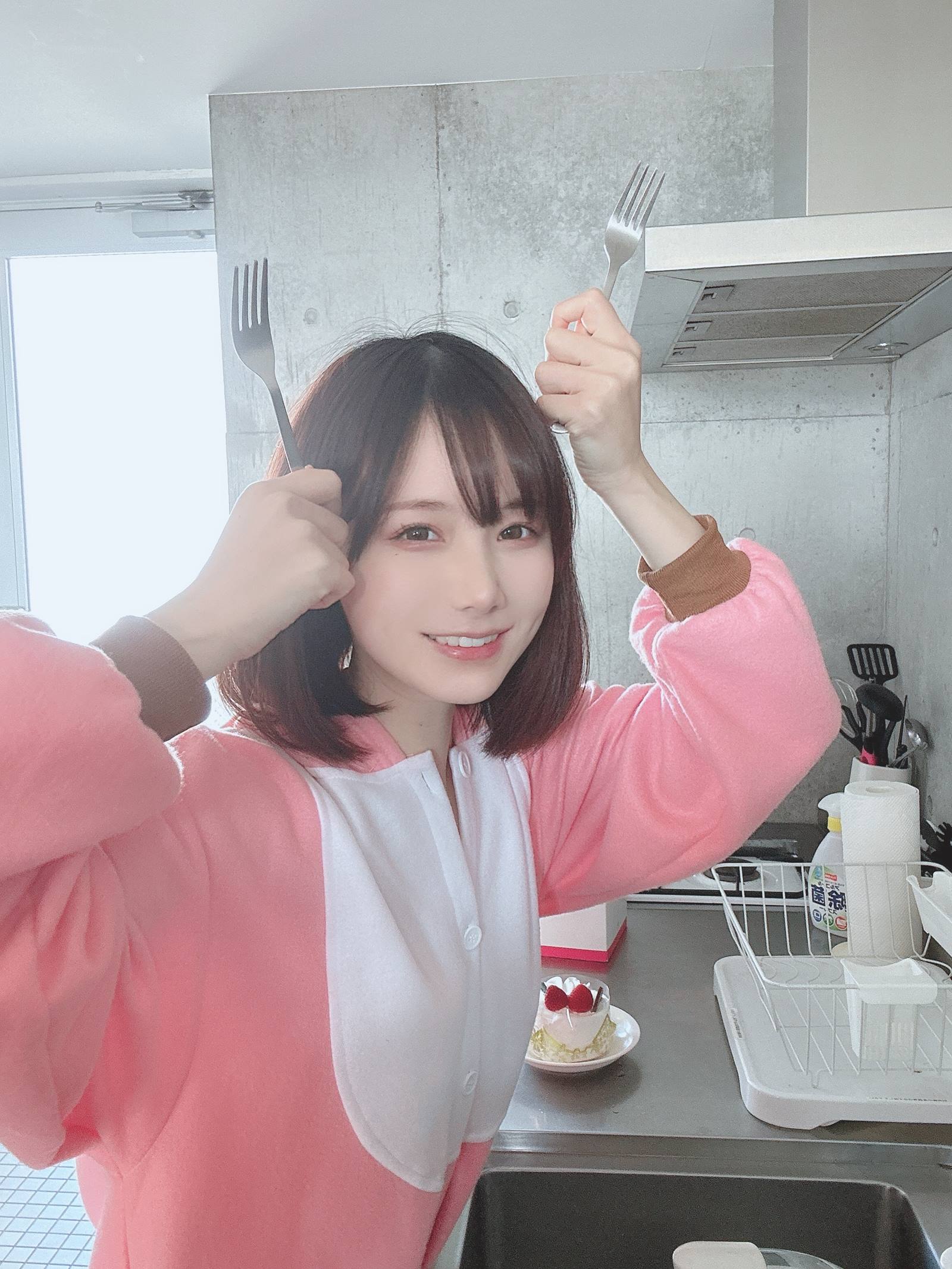 图片[29]-网紅Coser@.けん研(けんけん) [Fantia] 2022年12月合辑 [41P] – 速更版-美库