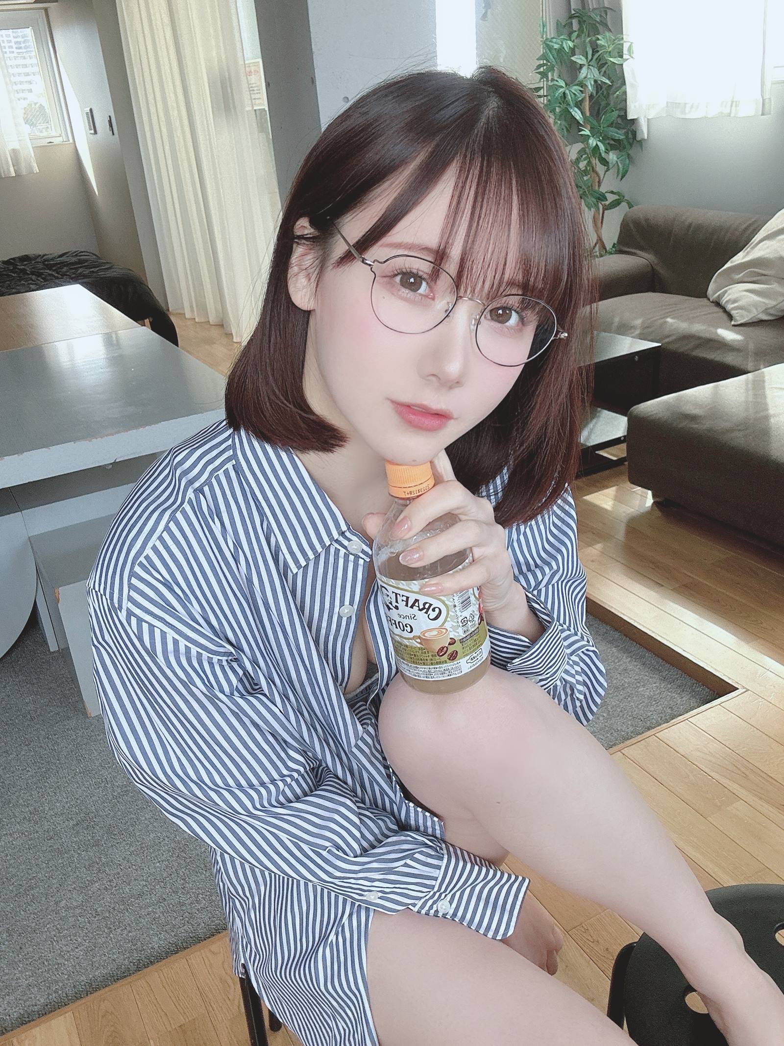 图片[33]-网紅Coser@.けん研(けんけん) Fantia-2023年1月合辑[51P] – 速更版-美库